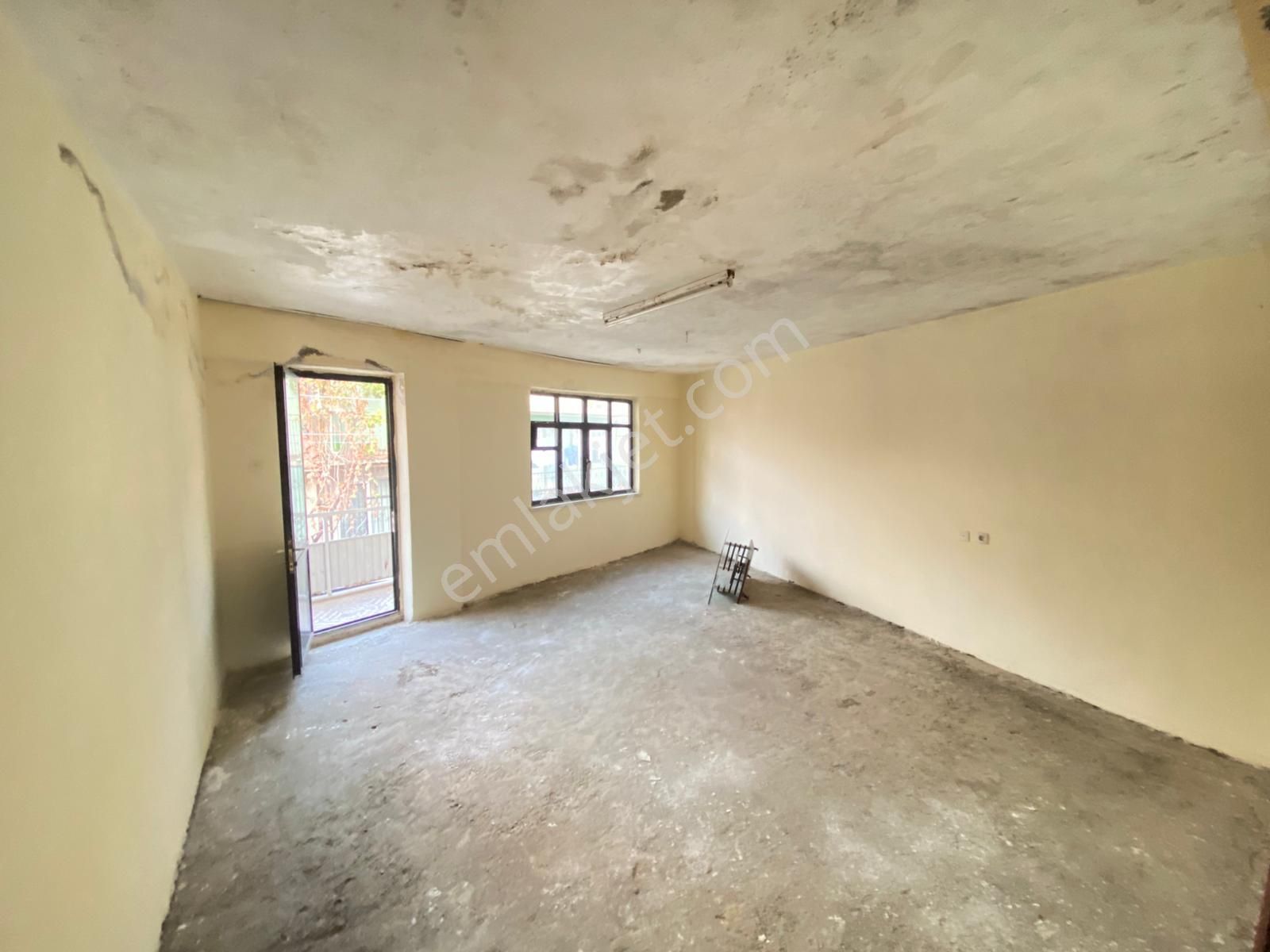 Yeşillik Caddesi Yakını 2 Katlı Yatırımlık Bina! - Görsel 2