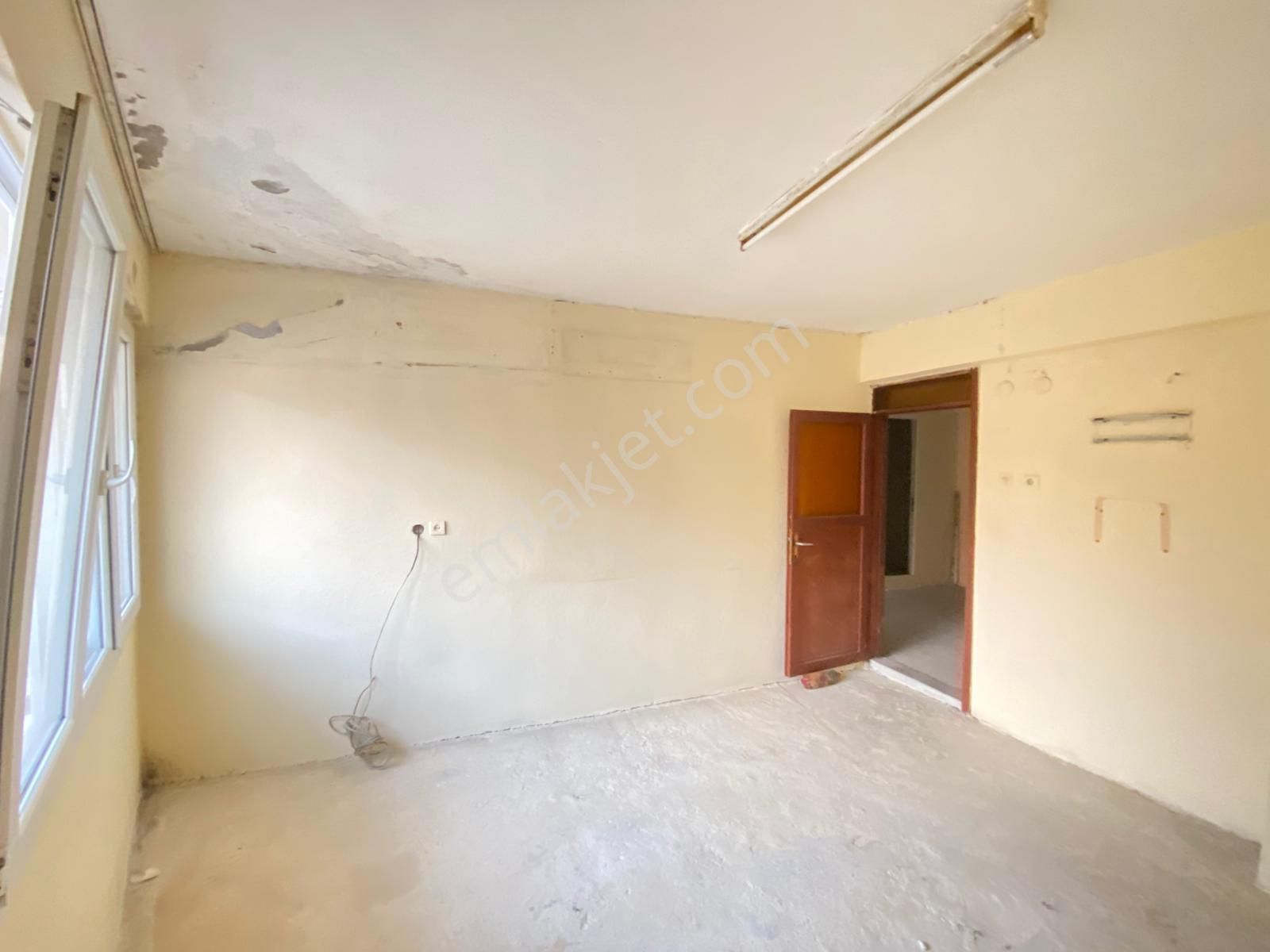 Yeşillik Caddesi Yakını 2 Katlı Yatırımlık Bina! - Görsel 19