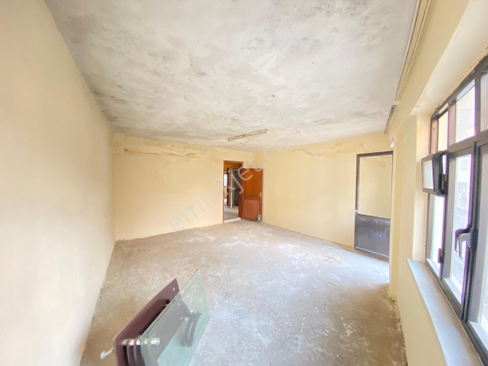 Yeşillik Caddesi Yakını 2 Katlı Yatırımlık Bina! - Görsel 4