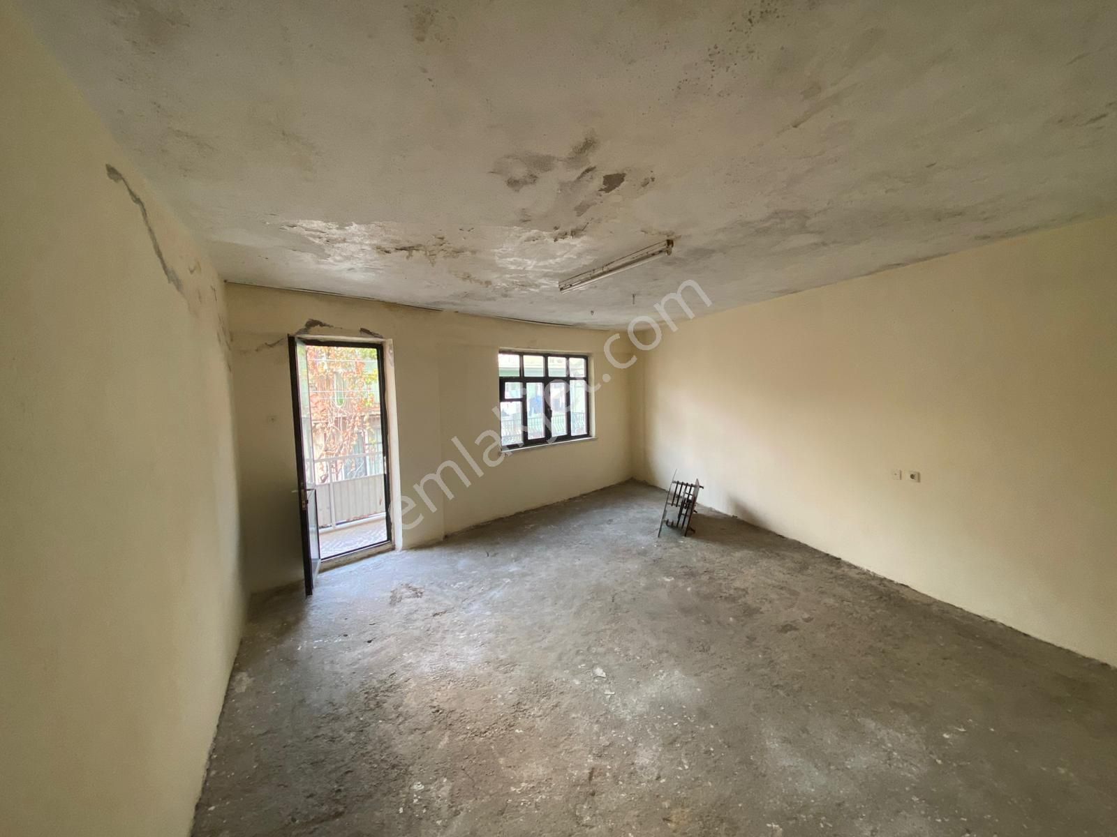 Yeşillik Caddesi Yakını 2 Katlı Yatırımlık Bina! - Görsel 15