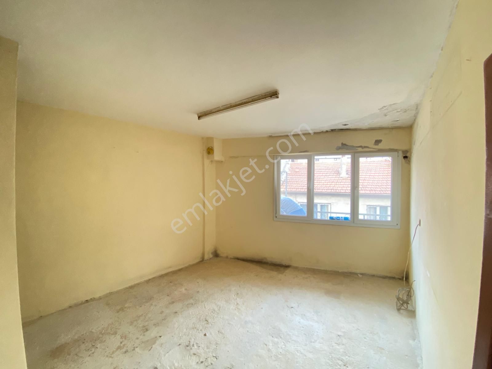 Yeşillik Caddesi Yakını 2 Katlı Yatırımlık Bina! - Görsel 17