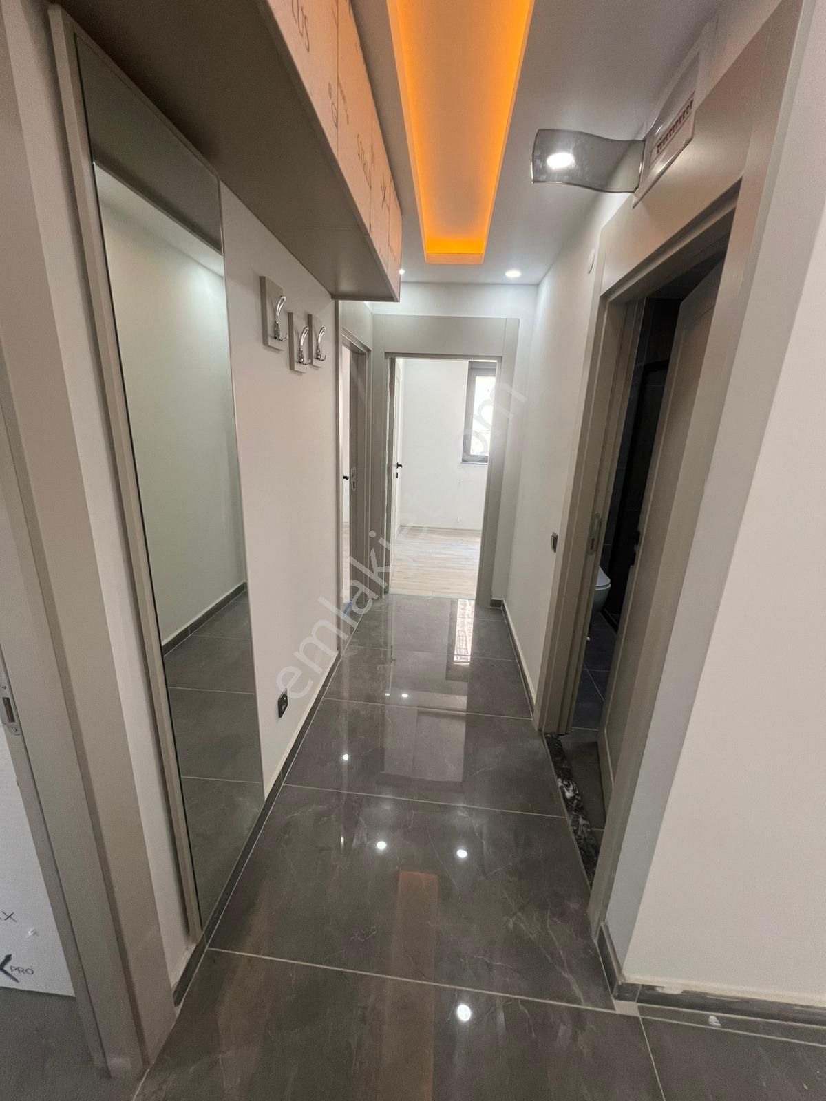 Antalya Demirel Mahallesi Tranvay Dibi - Görsel 7