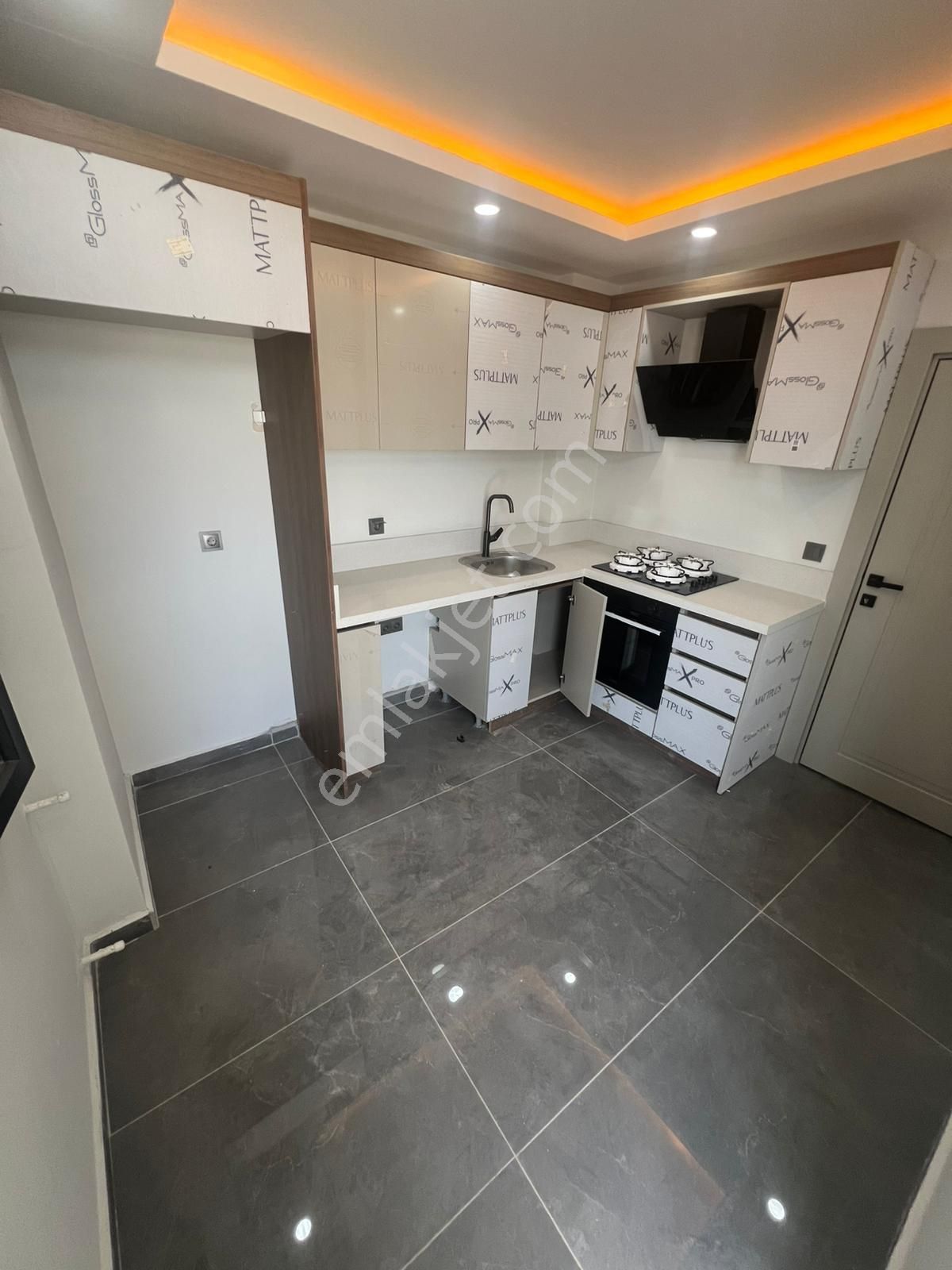 Antalya Demirel Mahallesi Tranvay Dibi - Görsel 6