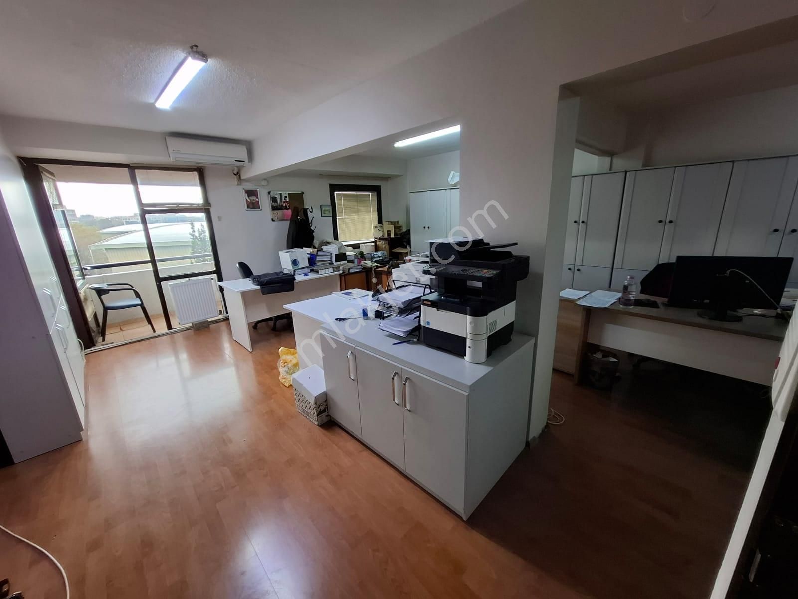 Basmane Kültürpark Yanında Yatırımlık Bakımlı Ofis - Görsel 29