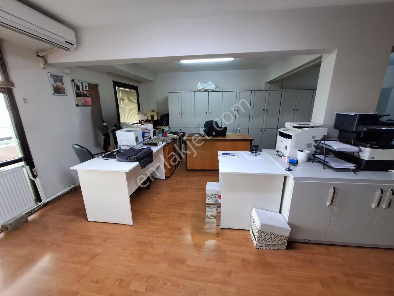 Basmane Kültürpark Yanında Yatırımlık Bakımlı Ofis - Görsel 27