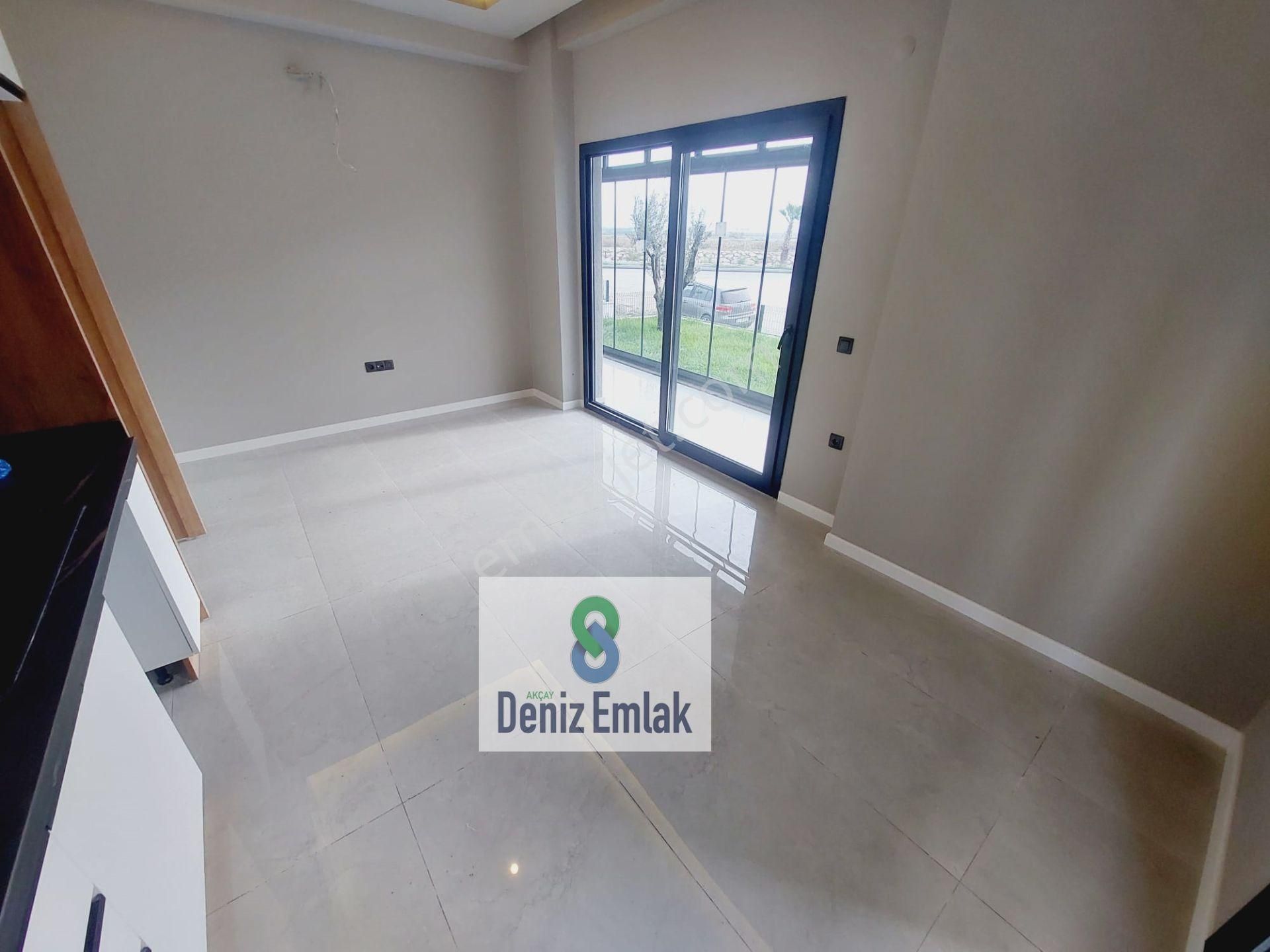 Denizden Akçayda Öncephe Kendine Ait Bahçeli Satılık 2+1 Lüks Daire. - Görsel 35