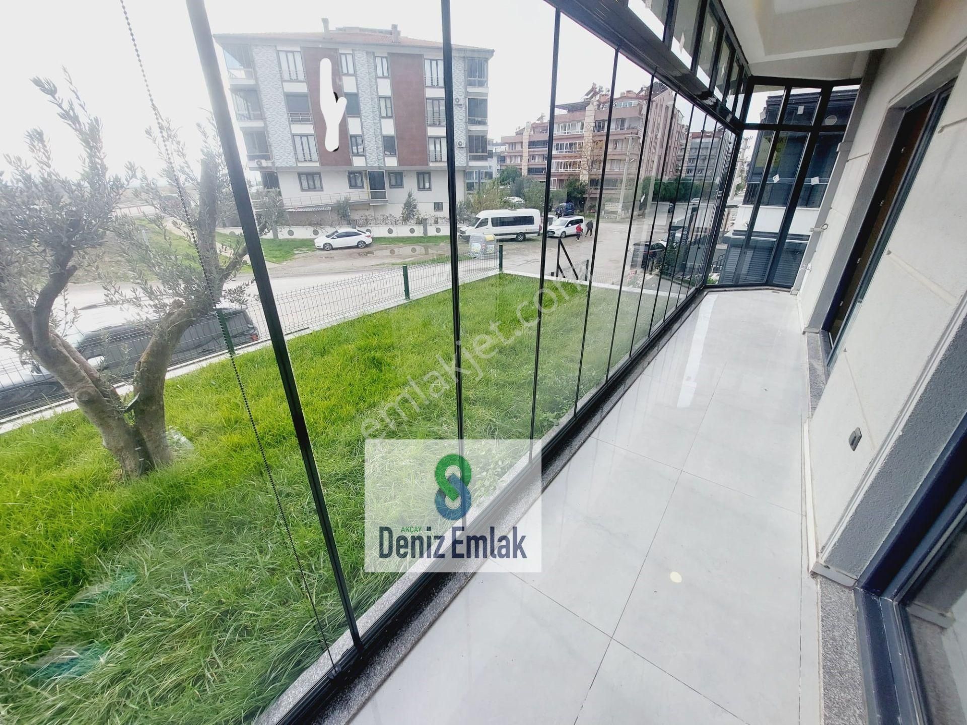 Denizden Akçayda Öncephe Kendine Ait Bahçeli Satılık 2+1 Lüks Daire. - Görsel 24