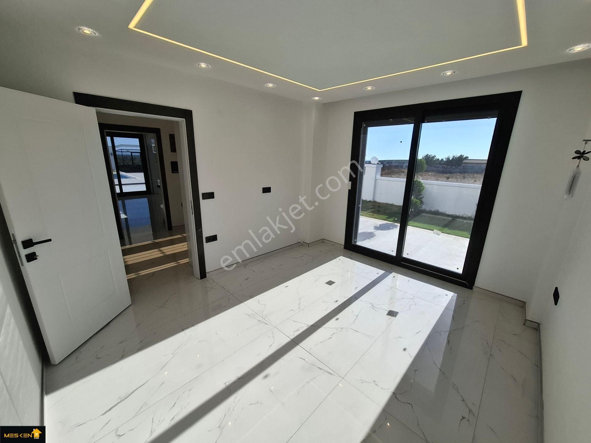 Didim Efeler'de 520 M2 Arsa İçinde,ultra Lüks, Modern Mimari Tam Müstakil Villa - Görsel 17