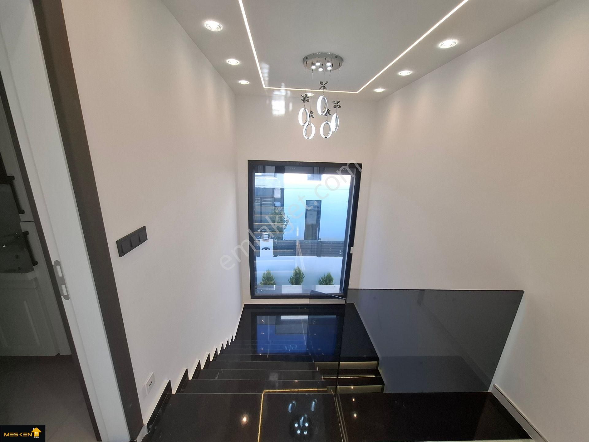 Didim Efeler'de 520 M2 Arsa İçinde,ultra Lüks, Modern Mimari Tam Müstakil Villa - Görsel 21