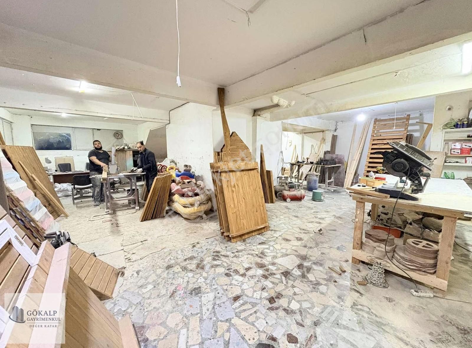 Gökalp'den Veliefendi Mh. 110 M2 Düz Giriş Satılık Dükkan&mağaza