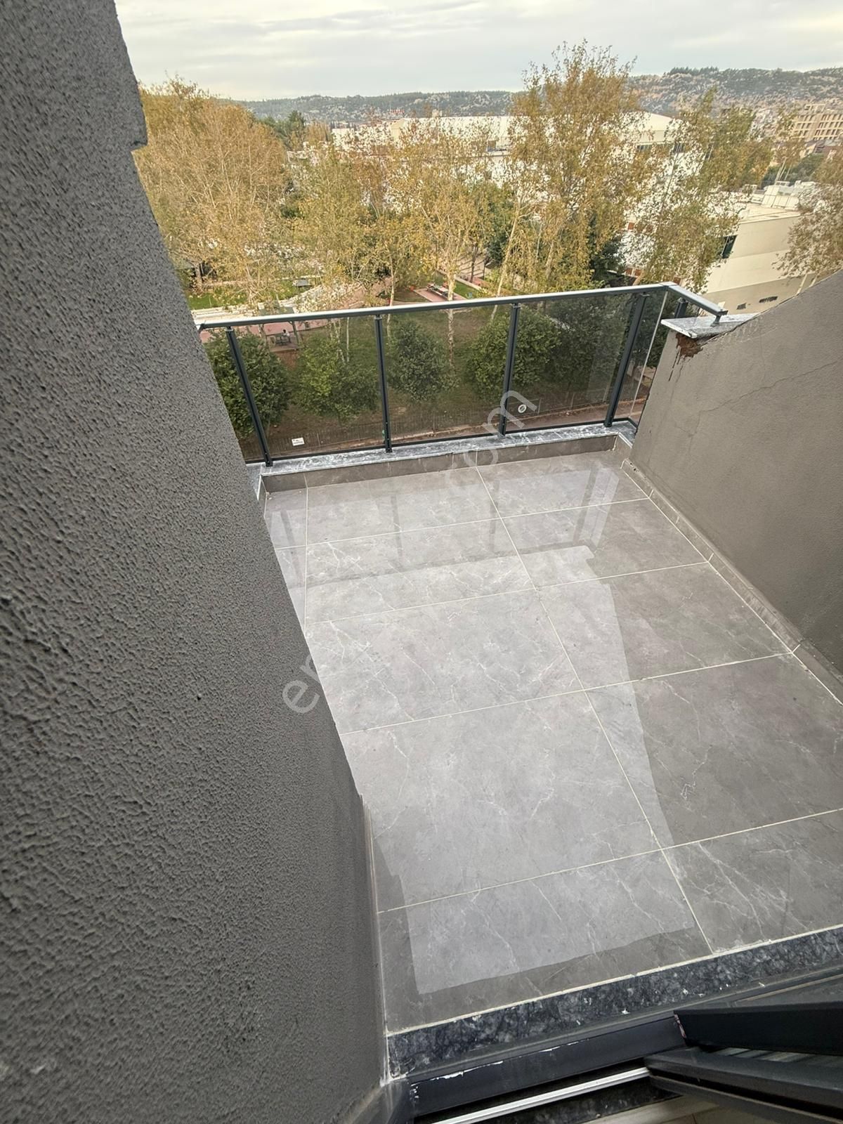 Antalya Demirel Mahallesi Tranvaya Adım Mesafede - Görsel 7