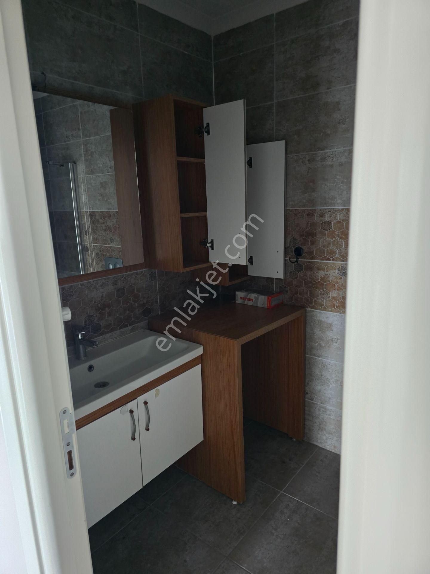 Bahçeşehir Konakları Sitesinde Konfor Ve Modernlik 3+1 Daire... - Görsel 15