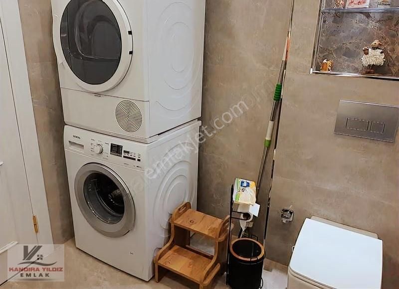 Çekmeköy Beşyıldız Sitesinde 135 M2 Net Kullanımlı 1.kat Daire - Görsel 14