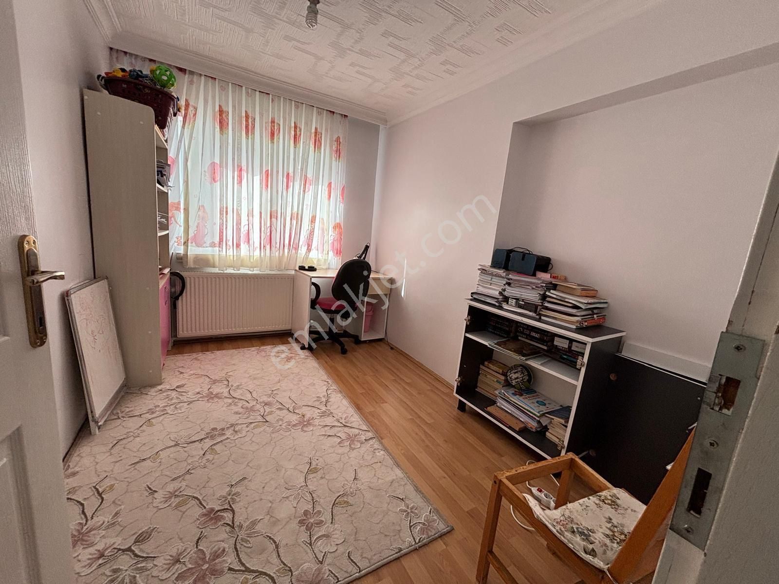 Kalecik Emlak'tan Merkez Mahallesinde Okullar Bölgesinde 3+1 Daire - Görsel 11