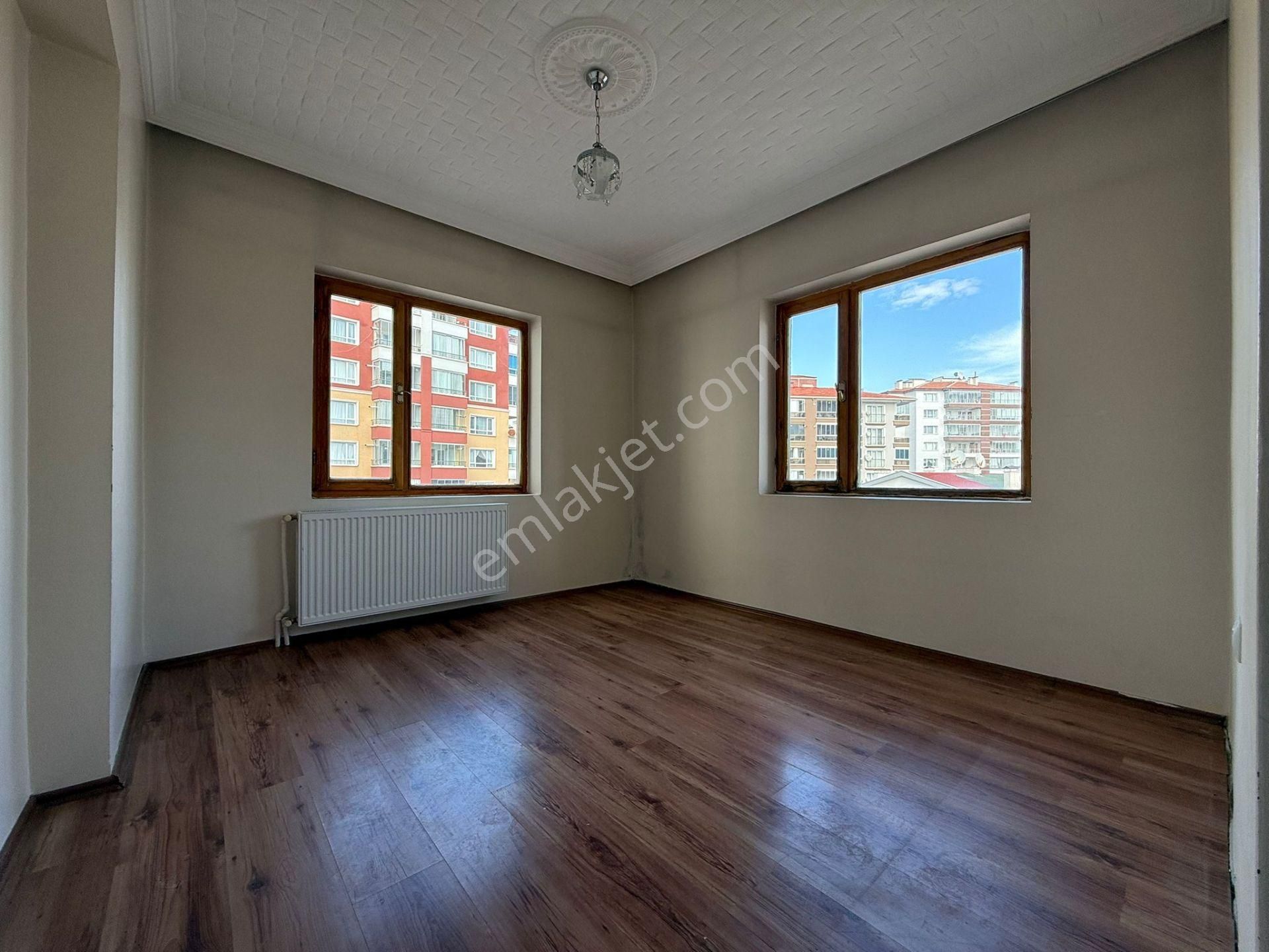 Turan'dan Telefererik Son Durakta 135 M2 3+1 Site Dairesi - Görsel 13