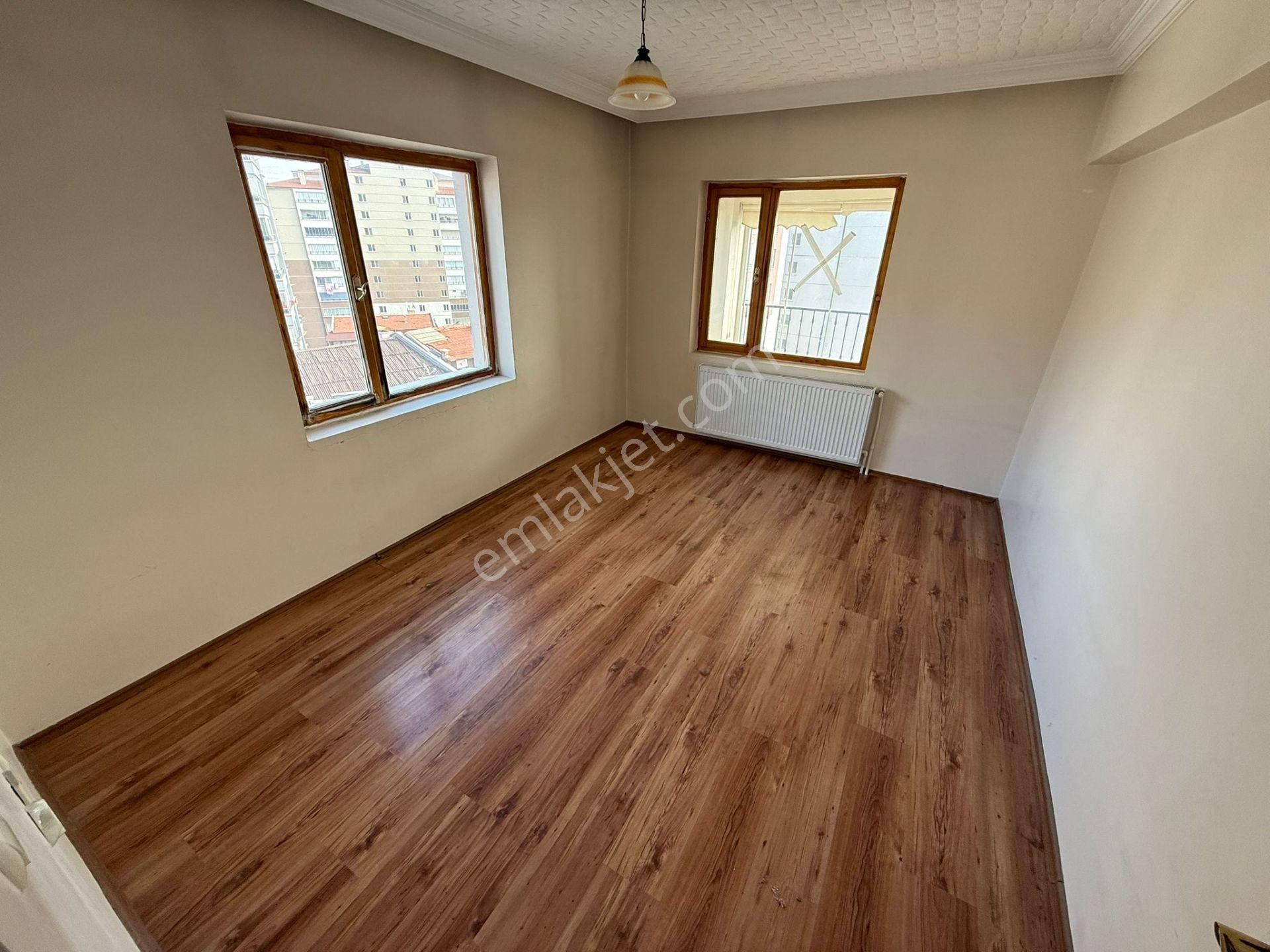 Turan'dan Telefererik Son Durakta 135 M2 3+1 Site Dairesi - Görsel 31