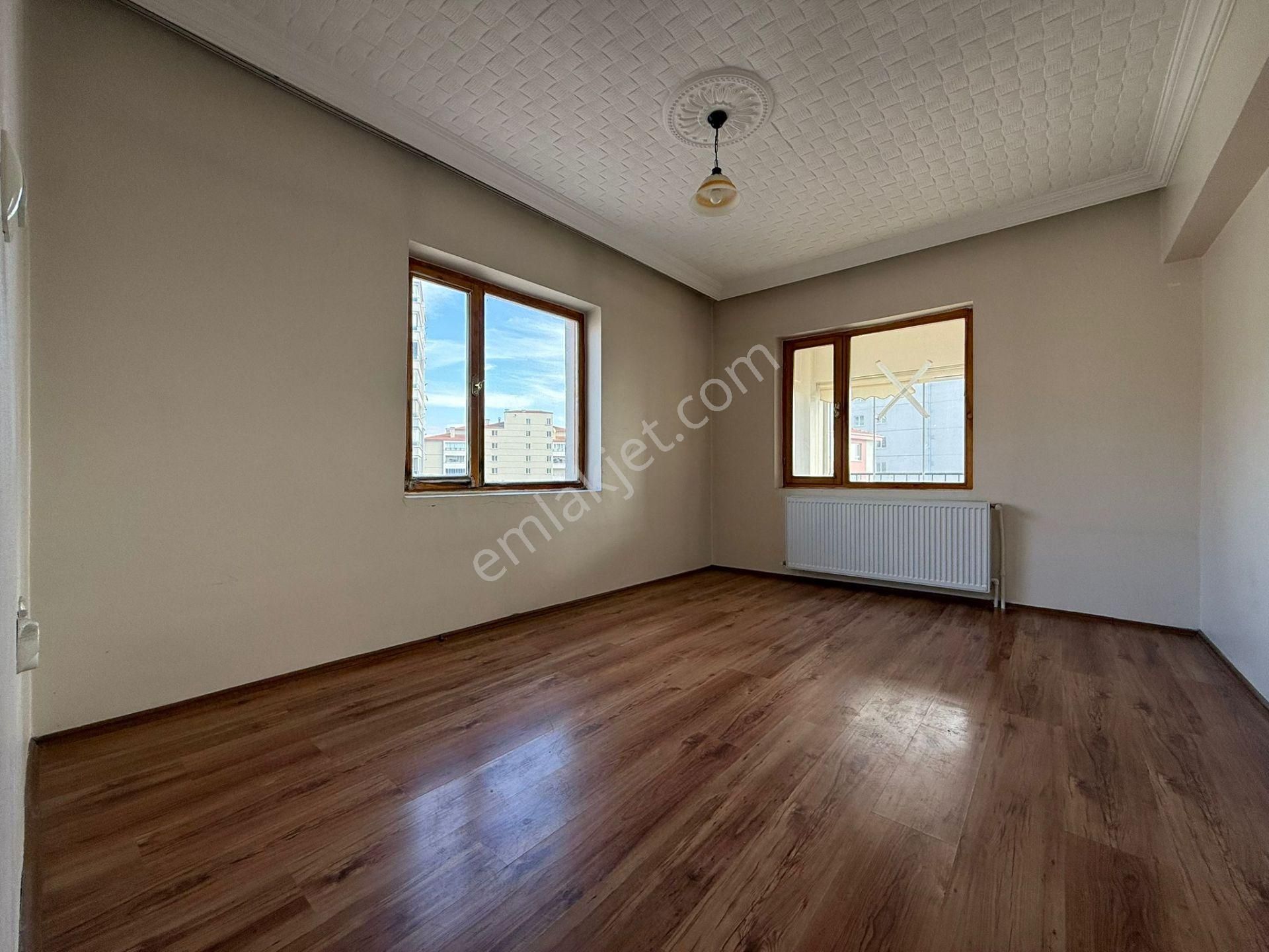 Turan'dan Telefererik Son Durakta 135 M2 3+1 Site Dairesi - Görsel 12