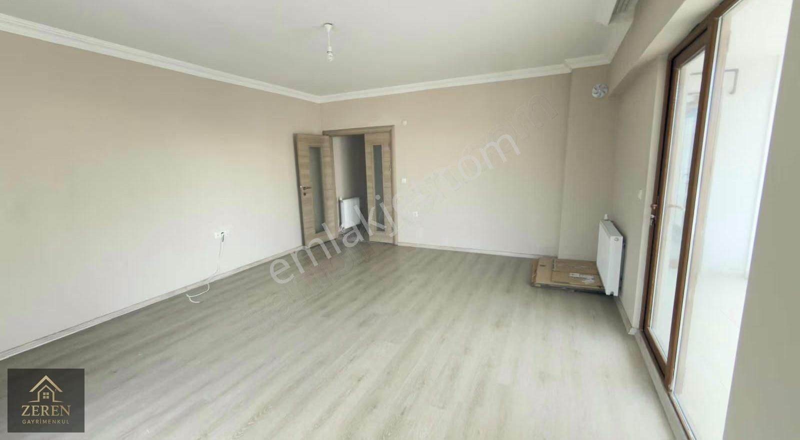 Zeren'den Site İçerisinde Ebeveyn Banyolu Çift Balkonlu 3+1 - Görsel 16