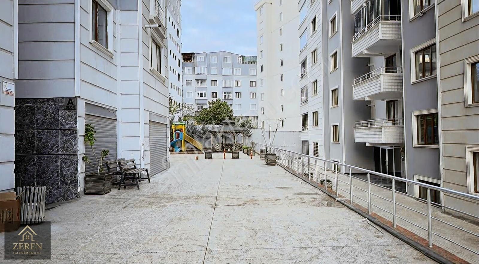 Zeren'den Site İçerisinde Ebeveyn Banyolu Çift Balkonlu 3+1 - Görsel 5