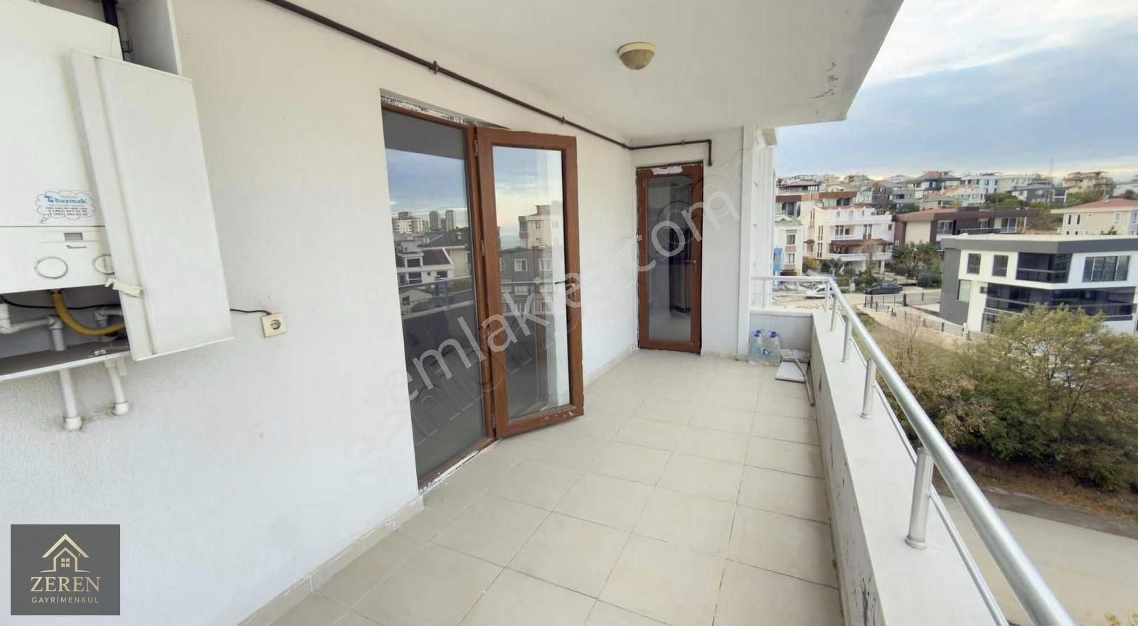 Zeren'den Site İçerisinde Ebeveyn Banyolu Çift Balkonlu 3+1 - Görsel 7