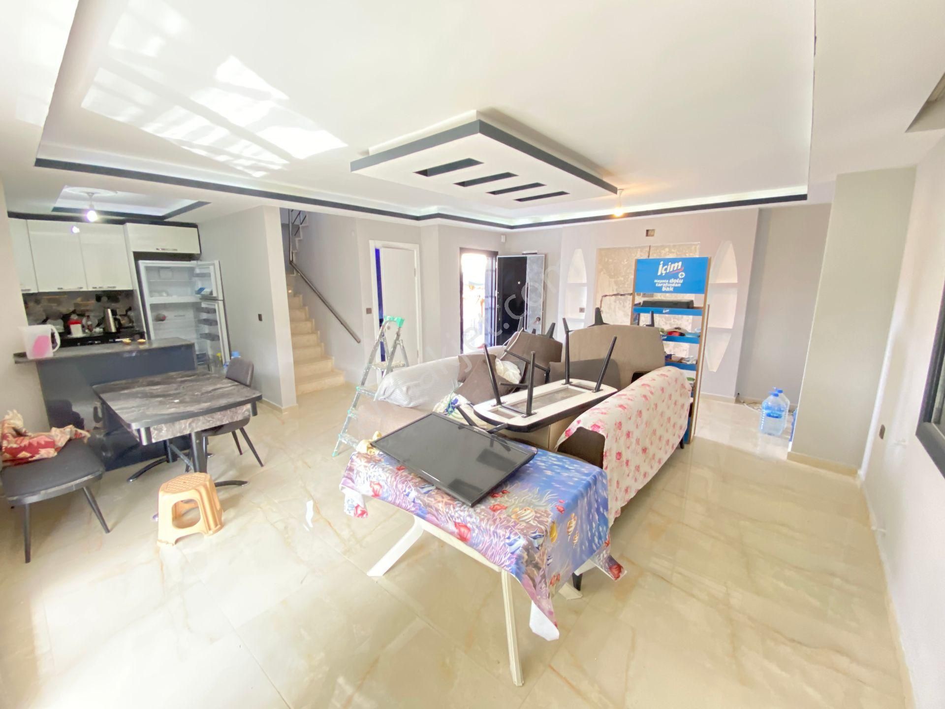 Seferihisar Doğanbeyde Tek Mustakil Havuzlu Satılık 3+1 Villa - Görsel 13