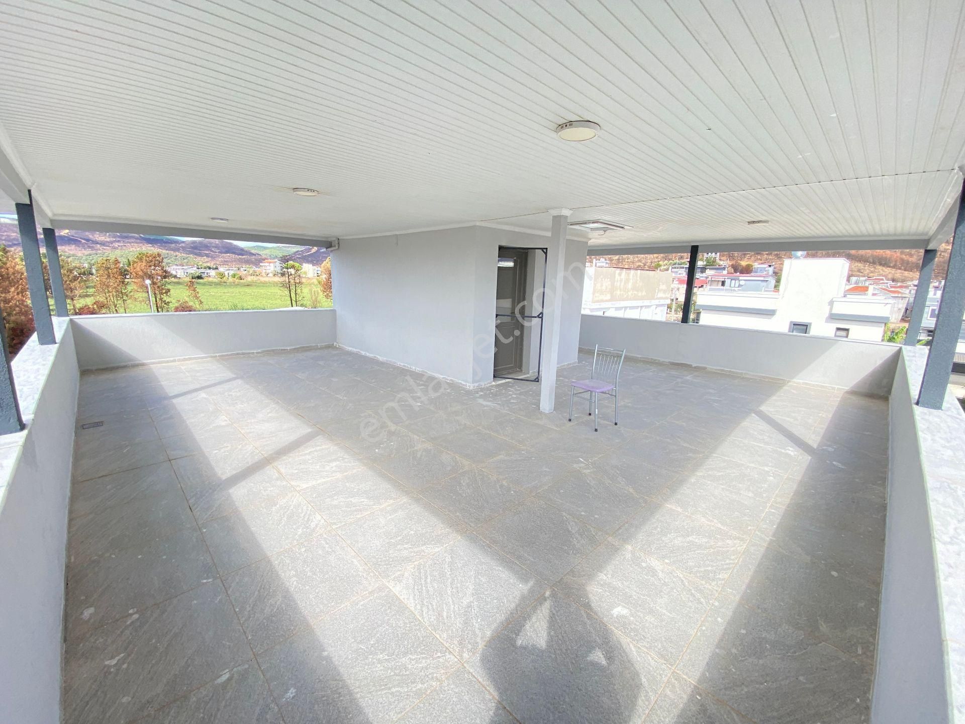 Seferihisar Doğanbeyde Tek Mustakil Havuzlu Satılık 3+1 Villa - Görsel 30