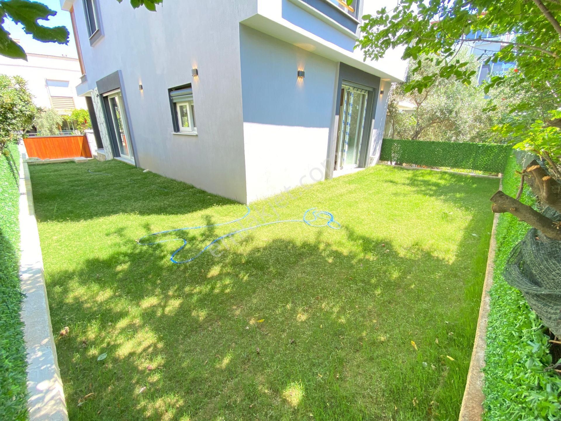 Seferihisar Doğanbey De Bahçeli Lükx Satılık 3+1 Villa - Görsel 7