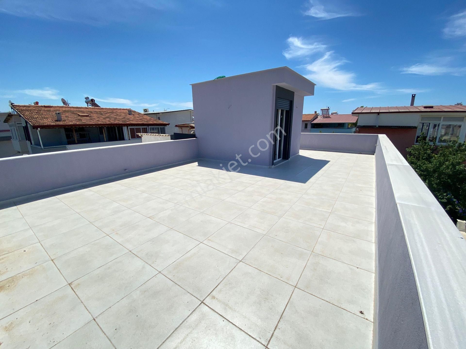 Seferihisar Doğanbey De Bahçeli Lükx Satılık 3+1 Villa - Görsel 31