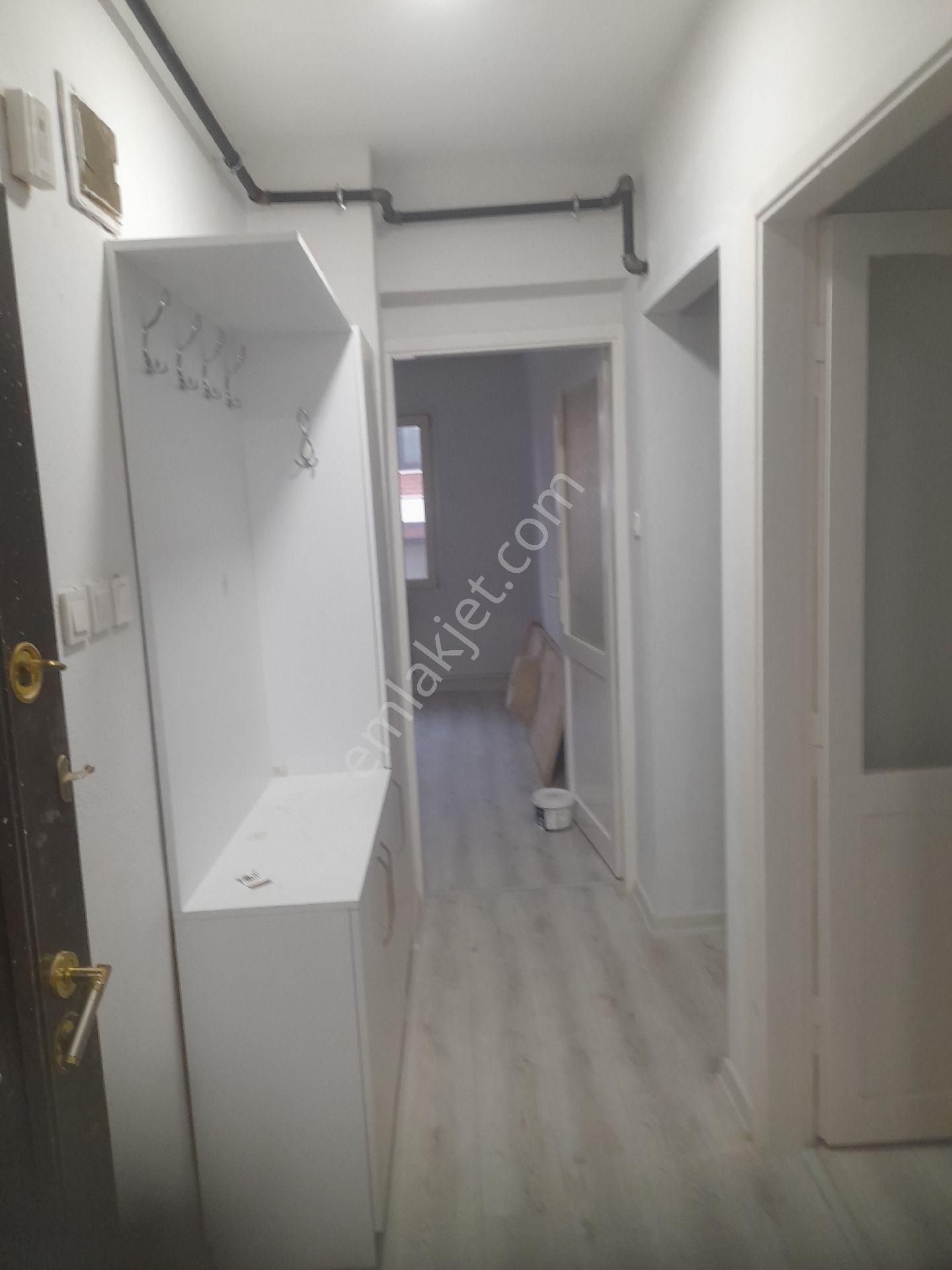 İzmir Üçyol Yakını 2+1,90 M2 Doğalgazlı Lüks Daire - Görsel 2