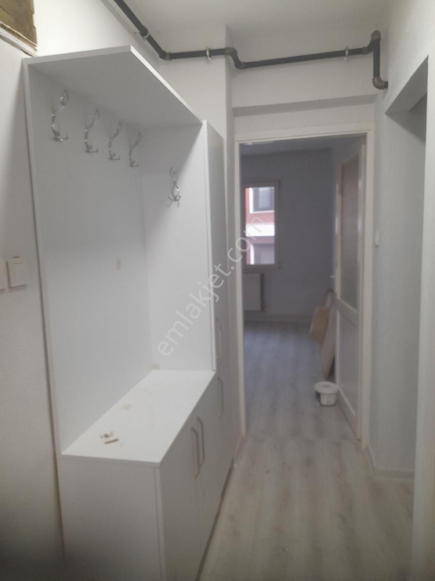 İzmir Üçyol Yakını 2+1,90 M2 Doğalgazlı Lüks Daire - Görsel 3