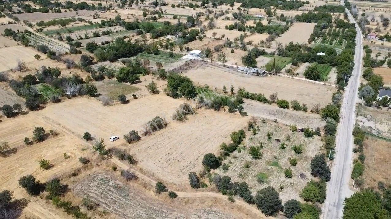 Korkuteli Bozova Mah. 1.300 M2 Resmi Yolu Var - Görsel 12