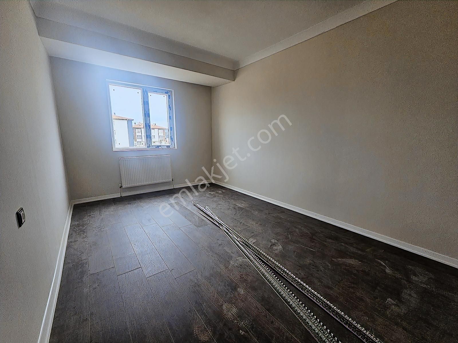 Yenikent 29 Ekim'de Ebv.banyolu Sıfır Full Yapılı Kombili Daire - Görsel 14