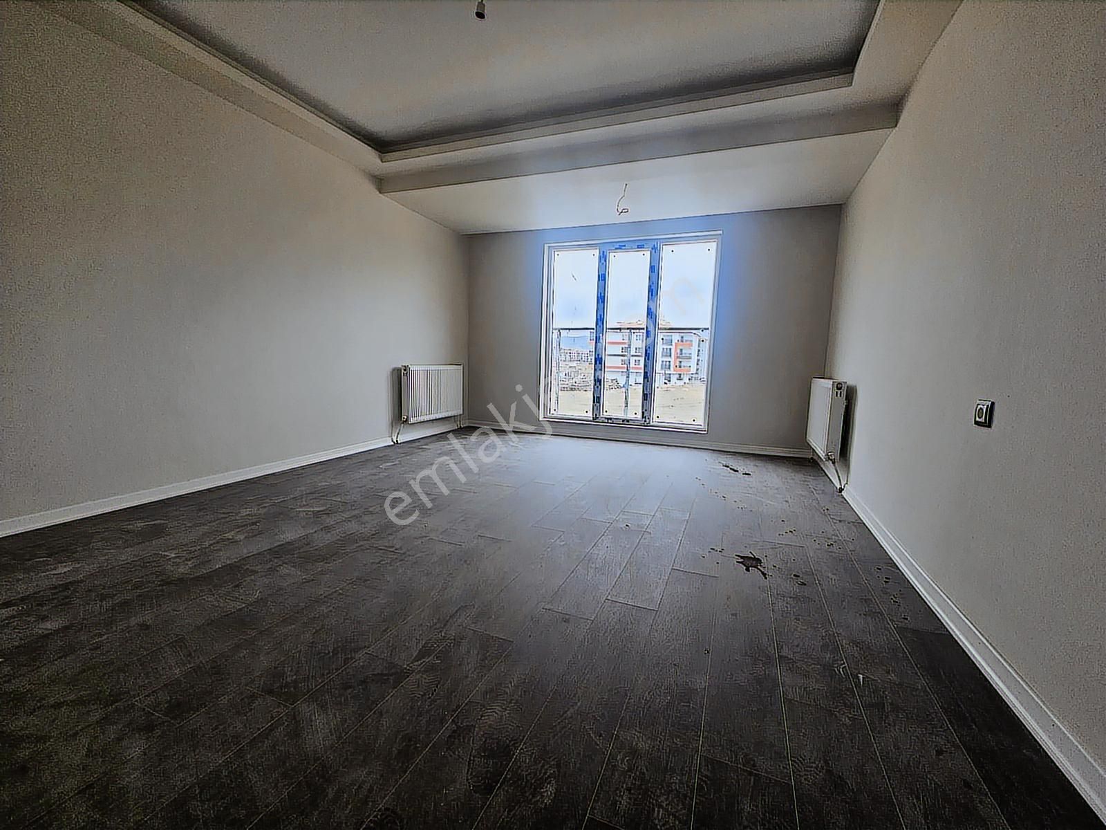 Yenikent 29 Ekim'de Ebv.banyolu Sıfır Full Yapılı Kombili Daire - Görsel 2