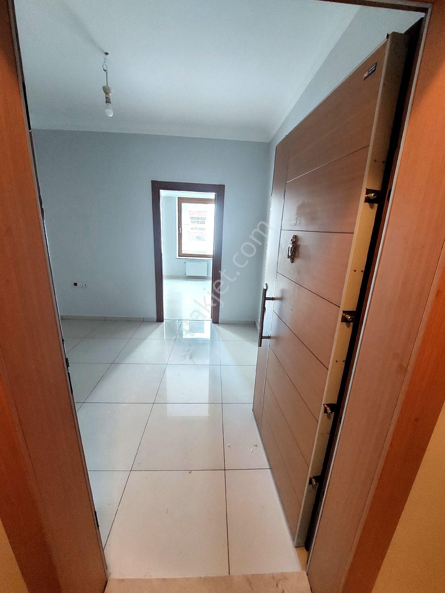 Oldpol Emlak'tan Şehirin Merkezinde Harika Konum Luks 1+1 Da - Görsel 6