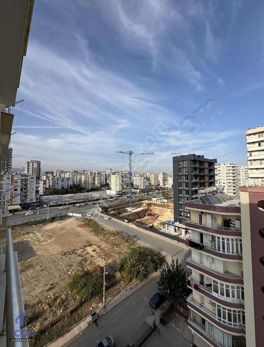 Icon'dan Menderes Mah'de Geniş Oturumlu Kombili 2+1 - Görsel 5