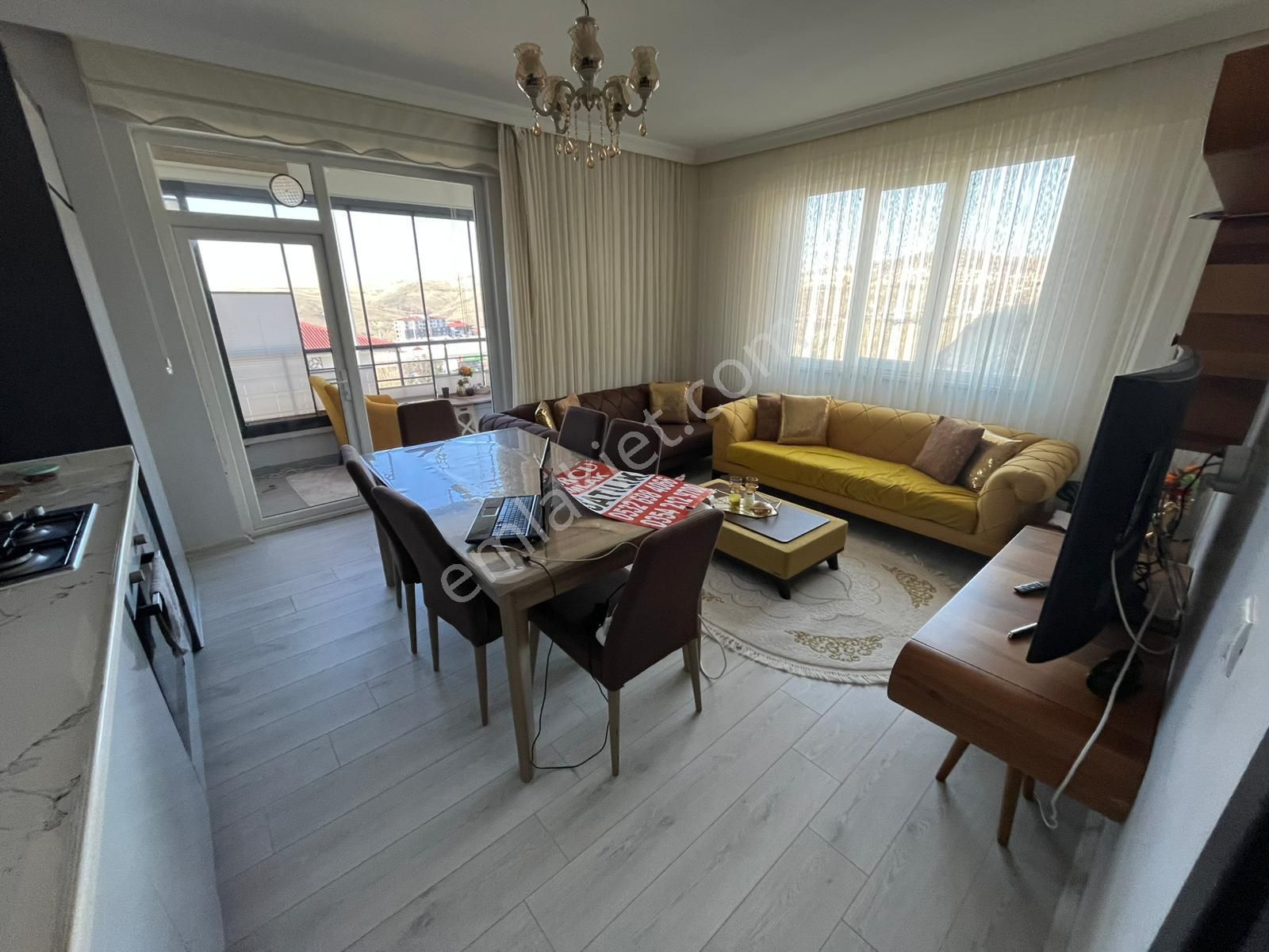 Üniversite Yolu Üzerinde 2+1 Satılık Daire ***burcu Emlaktan *** - Görsel 4