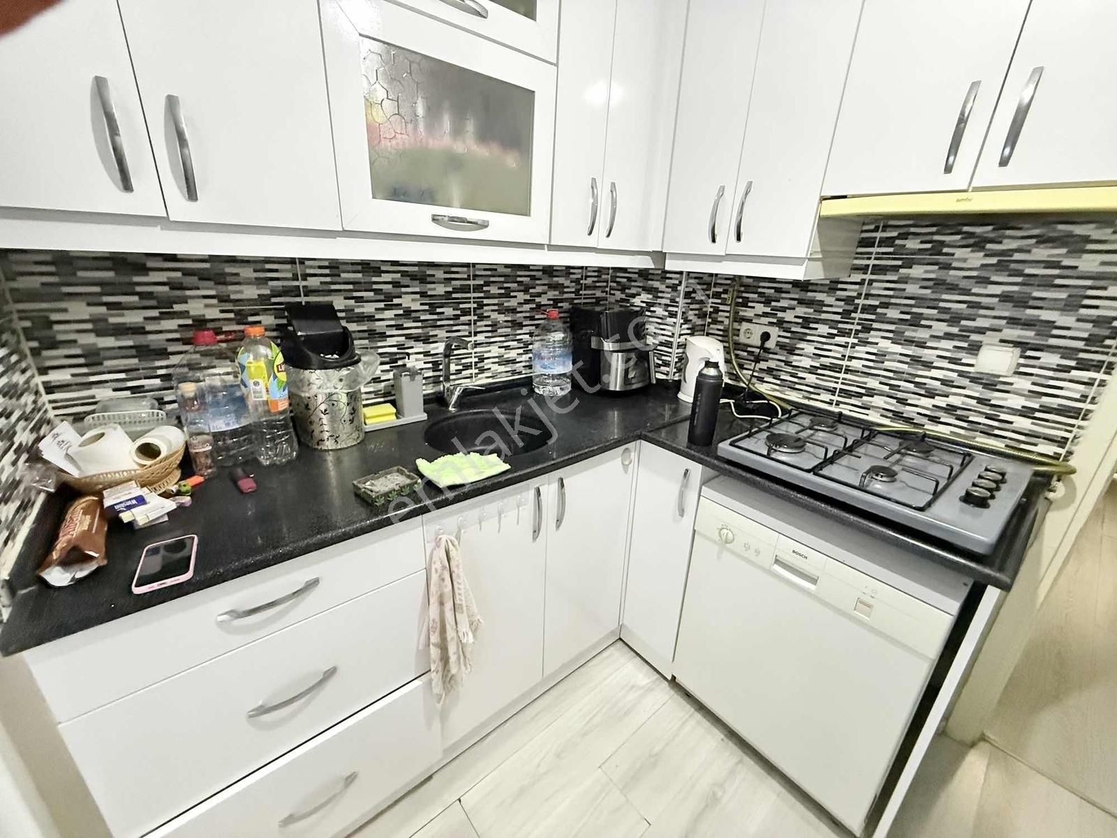 Karataş Tramvay Yak. 2+1 85 M2 Doğalgazlı Yüksek Giriş Daire - Görsel 6