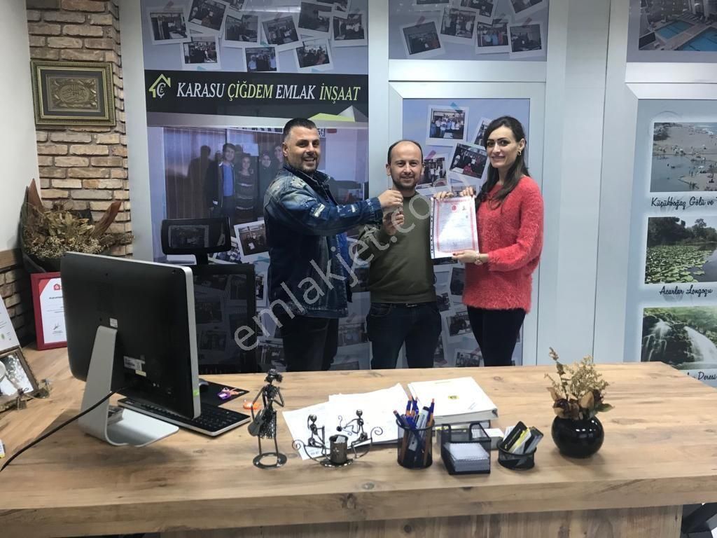 Karasu Çiğdem Emlaktan...müstakil Bahçeli & Mutfak Ayrı 2+1 - Görsel 32