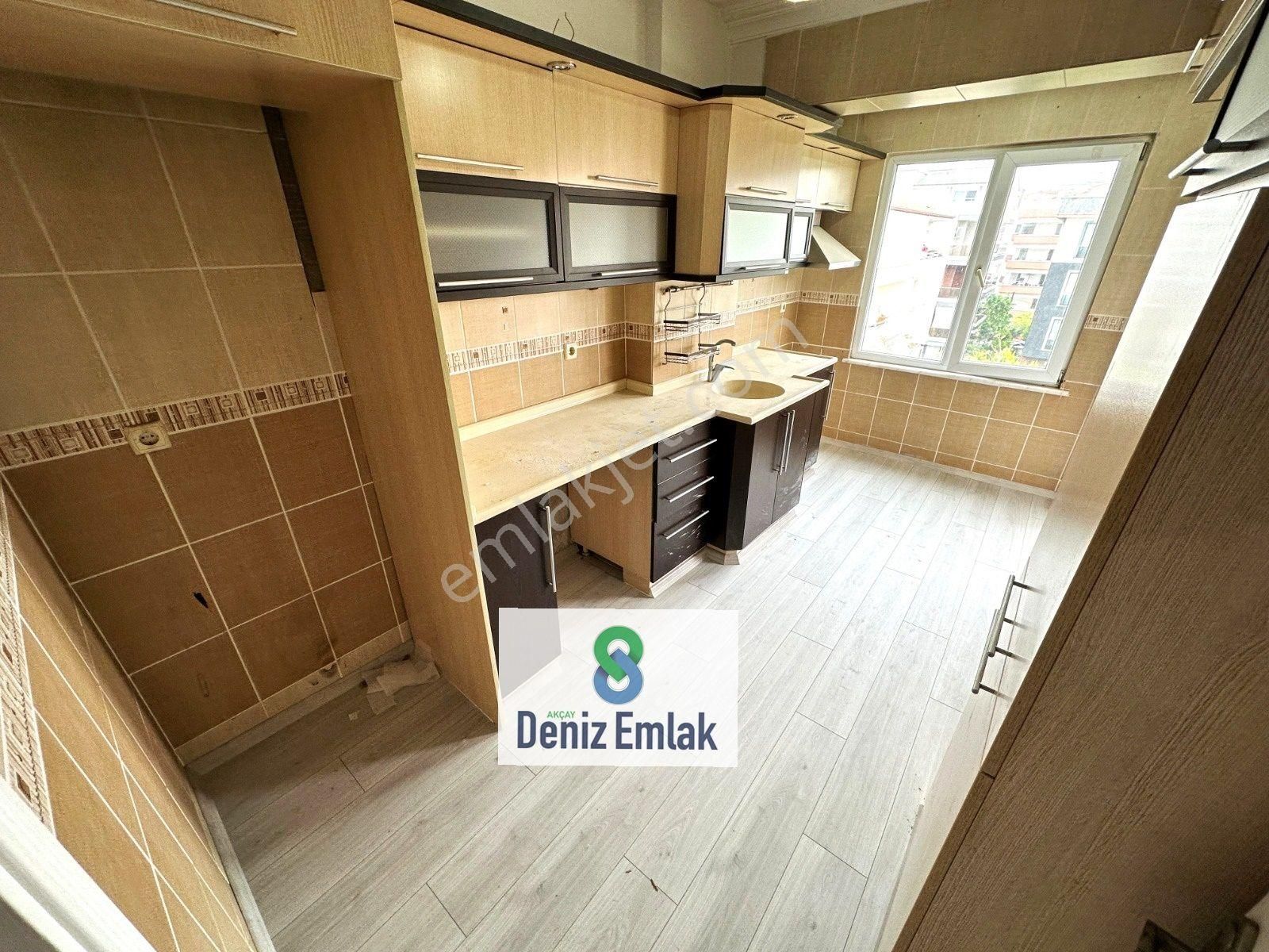 Denizden Akçayda Öncephe Ebeveynli Masrafsız Satılık 3+1 Daire. - Görsel 7