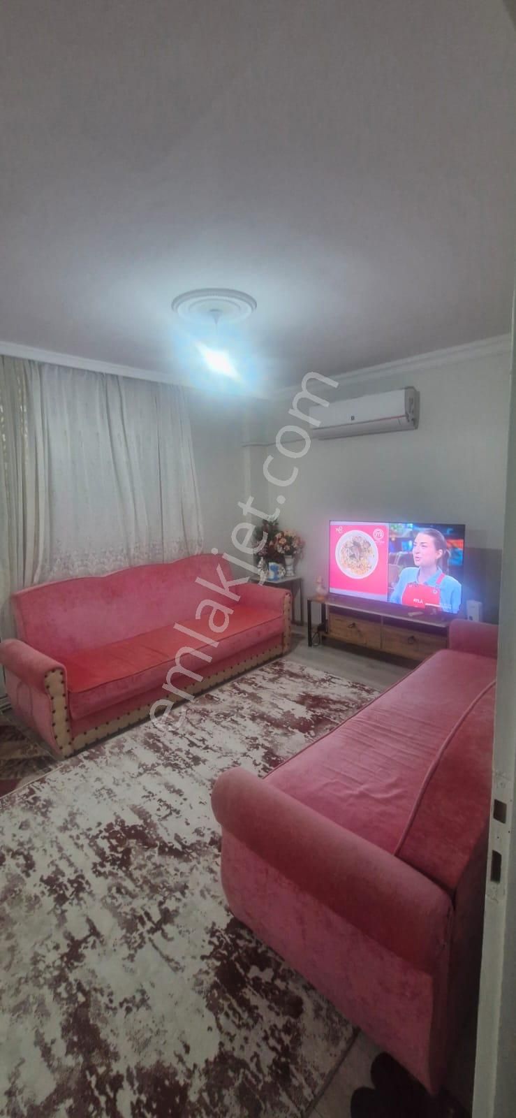 Ağabey Gayrimenkul'den Bornova-atatürk Mahallesinde Satılık Daire