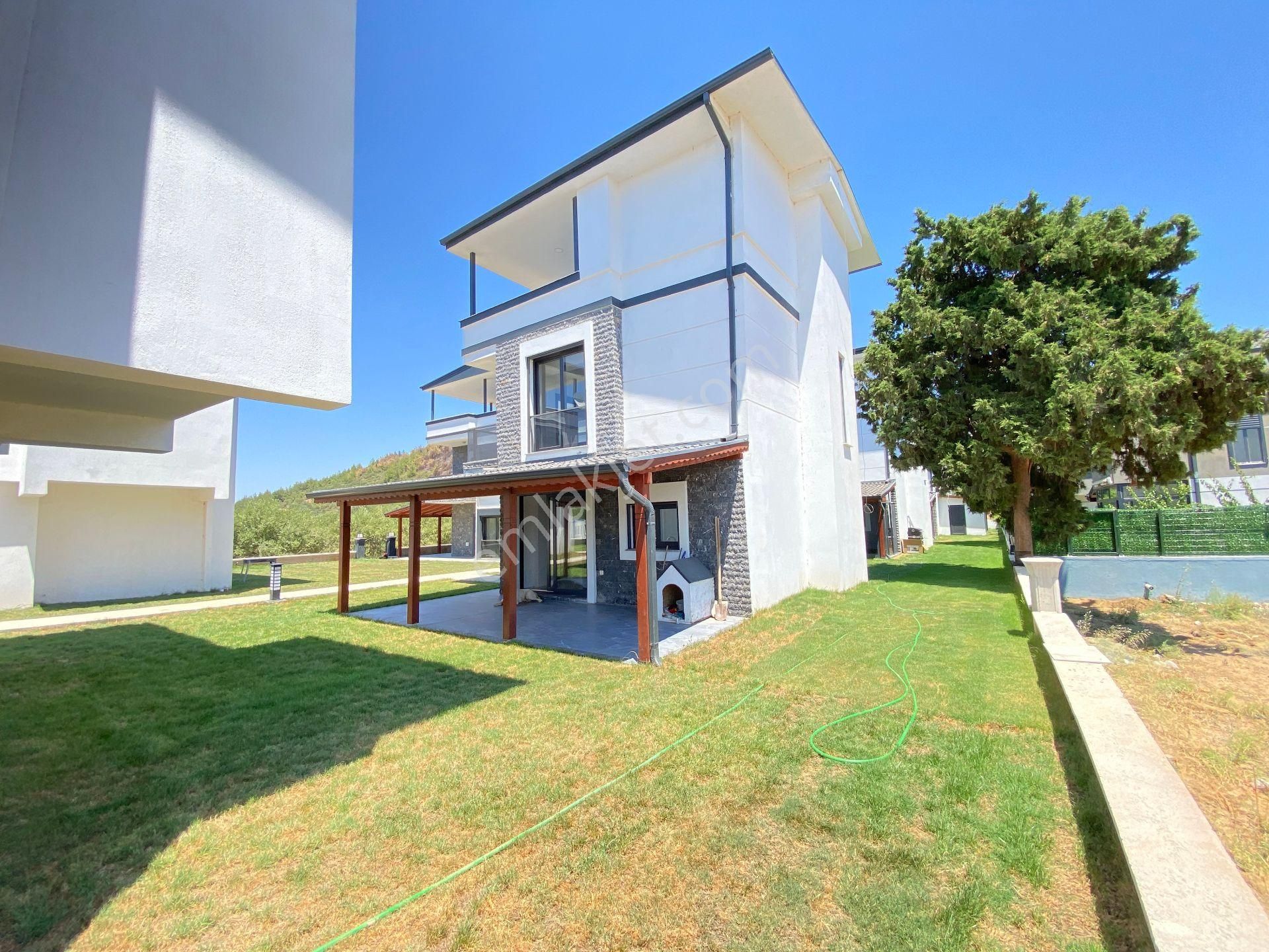 Seferihisar Doğanbey Tek Müstakil Havuzlu Satılık 3+1 Villa - Görsel 6