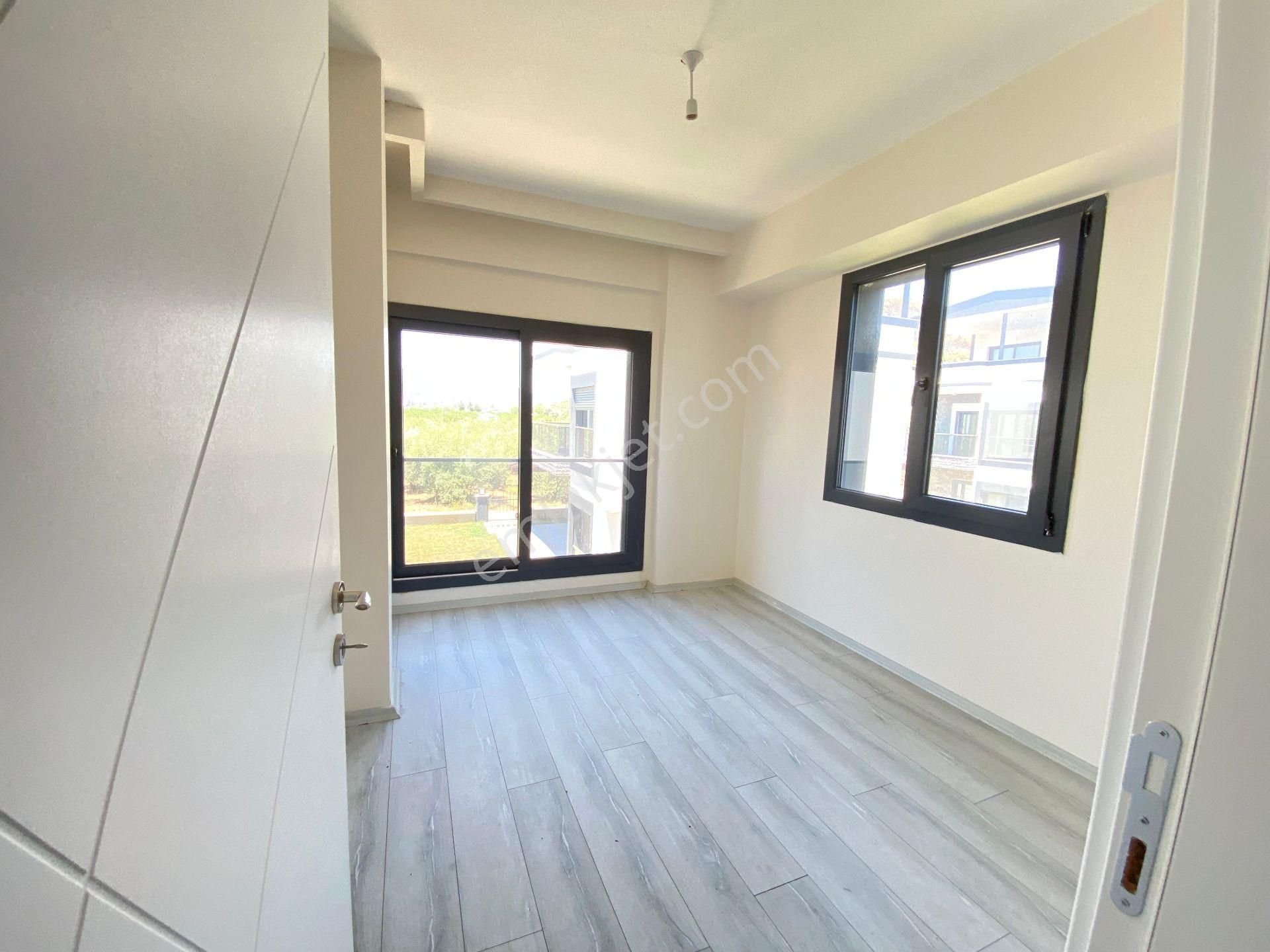 Seferihisar Doğanbey Tek Müstakil Havuzlu Satılık 3+1 Villa - Görsel 22