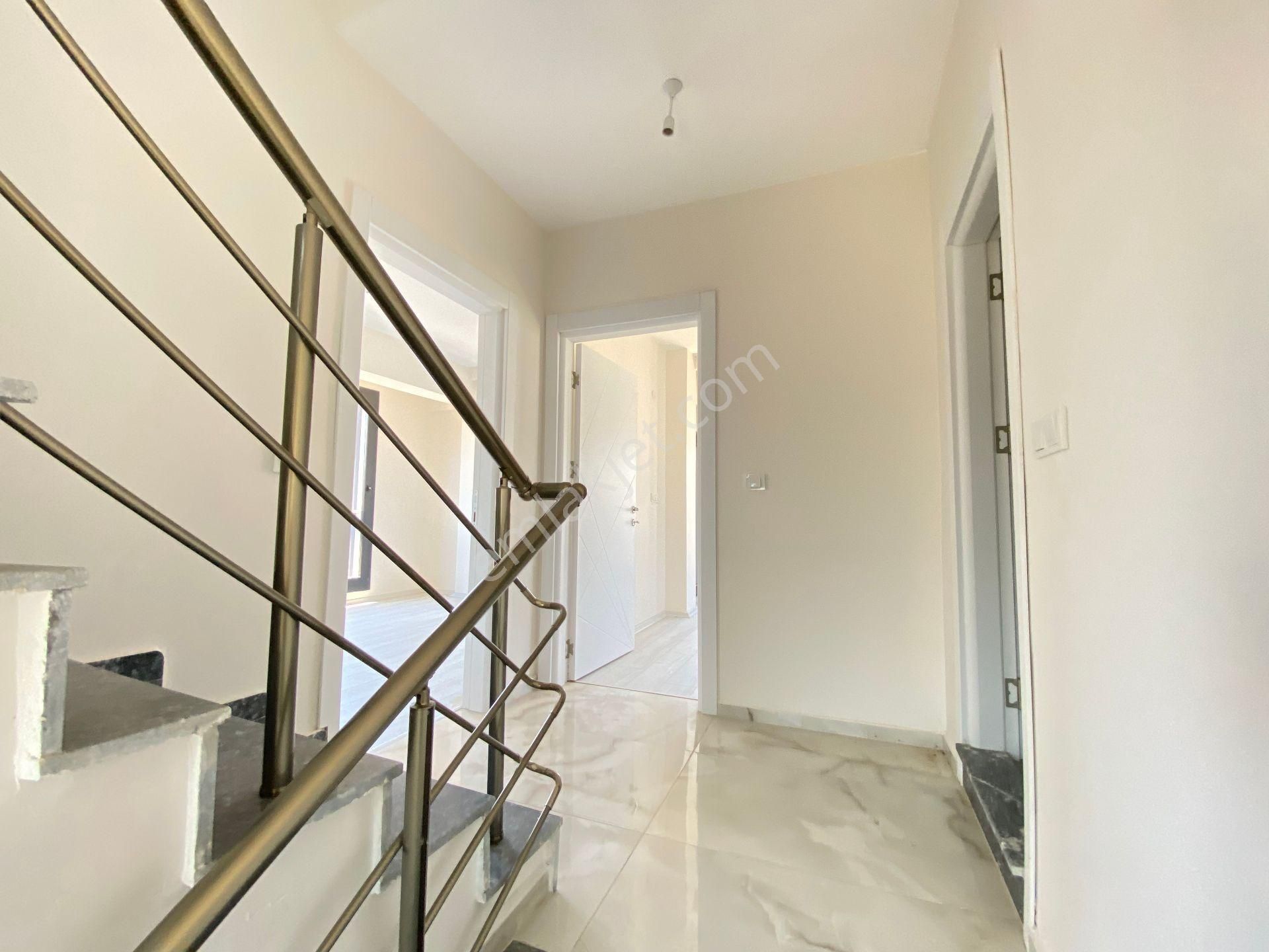 Seferihisar Doğanbey Tek Müstakil Havuzlu Satılık 3+1 Villa - Görsel 19