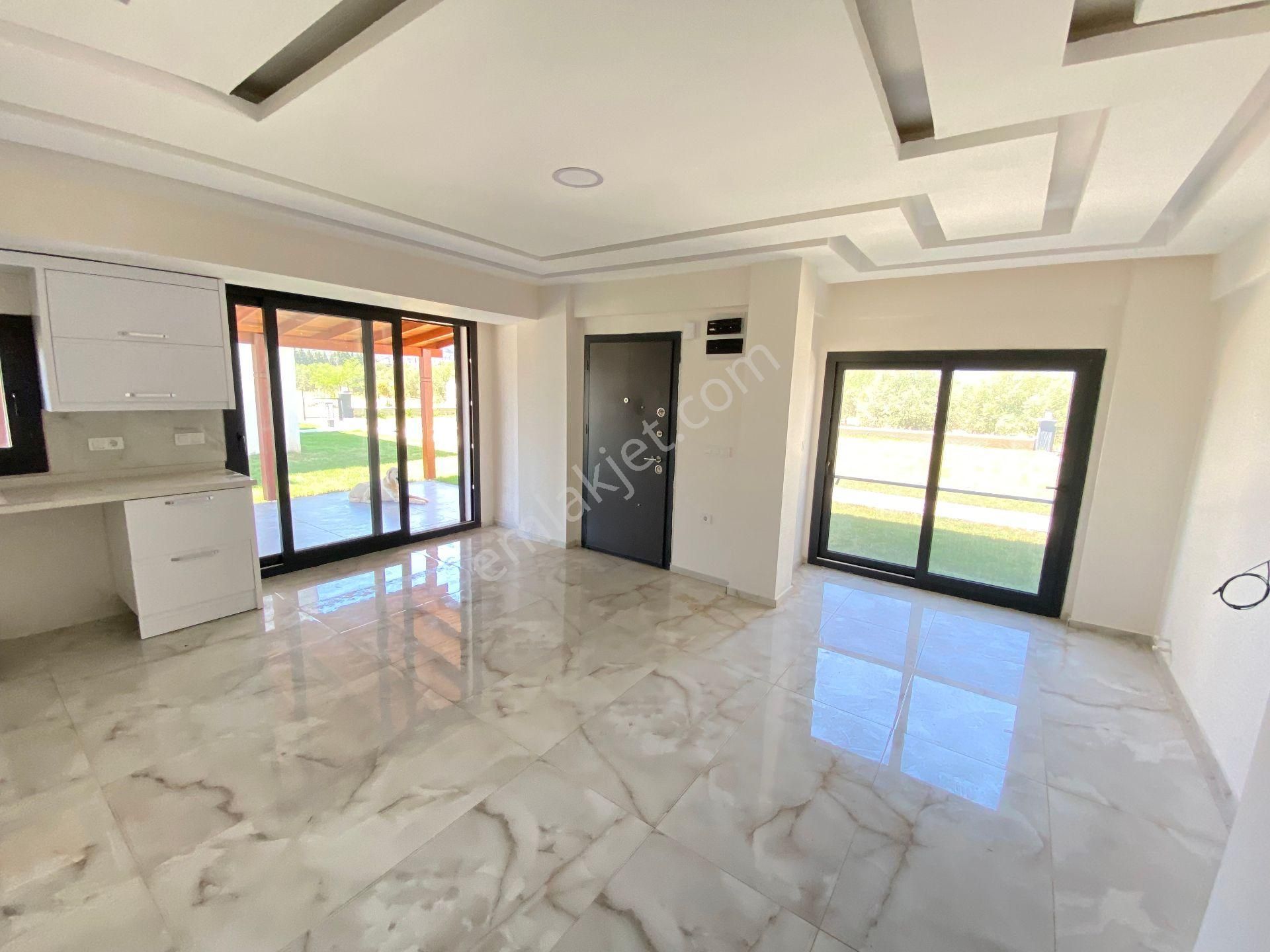 Seferihisar Doğanbey Tek Müstakil Havuzlu Satılık 3+1 Villa - Görsel 16