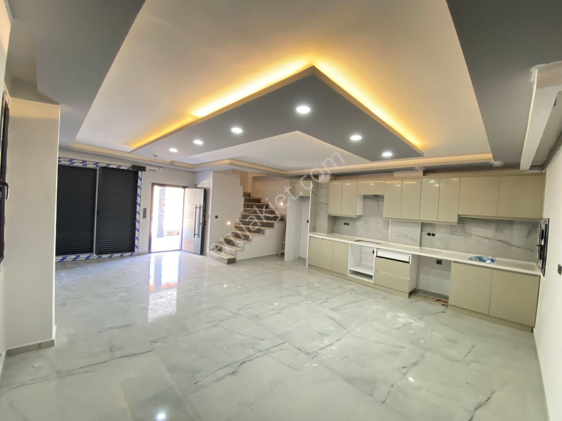 Doğanbey De Tek Mustakil Bahçeli Denize 850m Satılık 3+1 Villa - Görsel 23