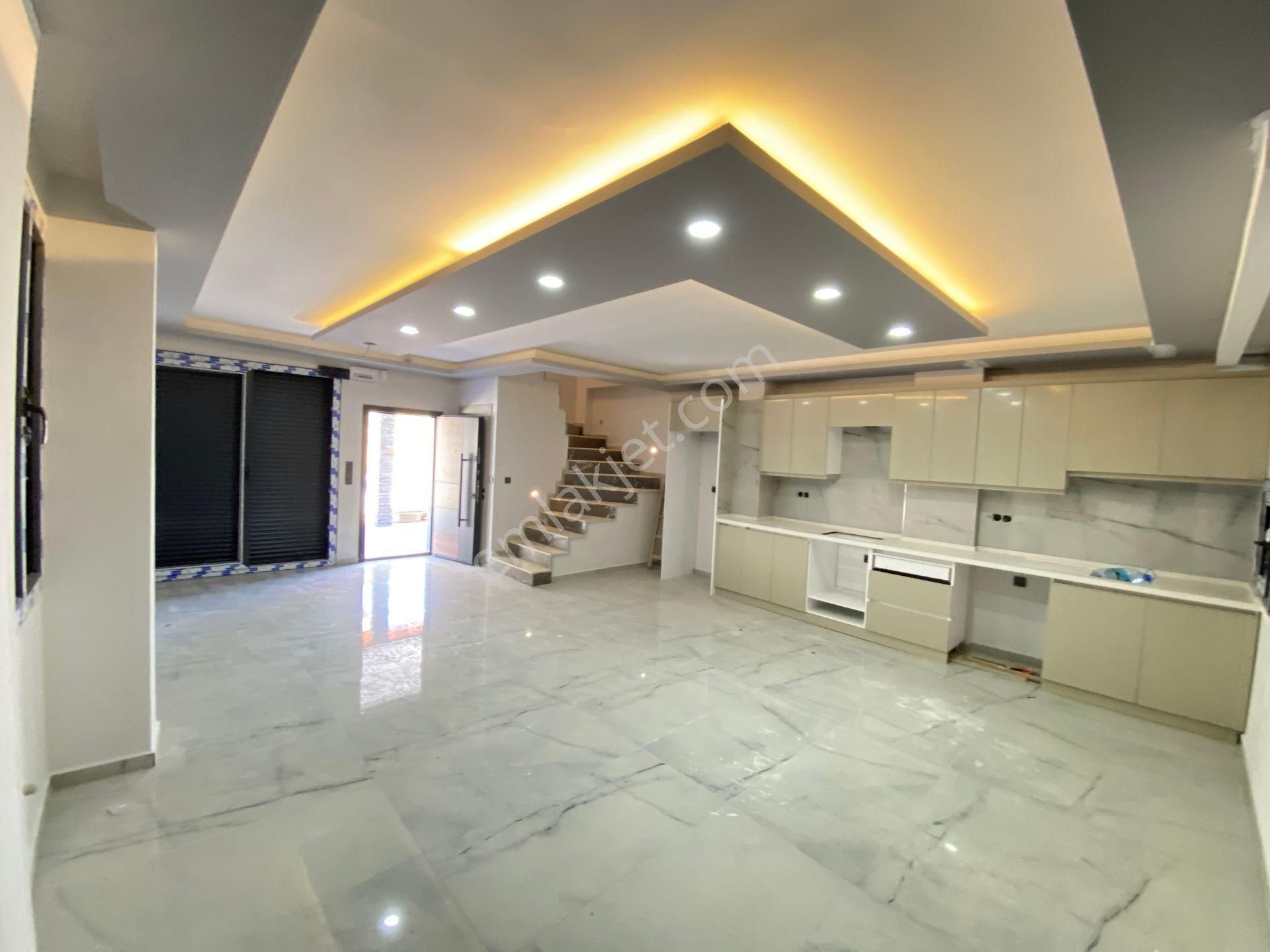 Doğanbey De Tek Mustakil Bahçeli Denize 850m Satılık 3+1 Villa - Görsel 22