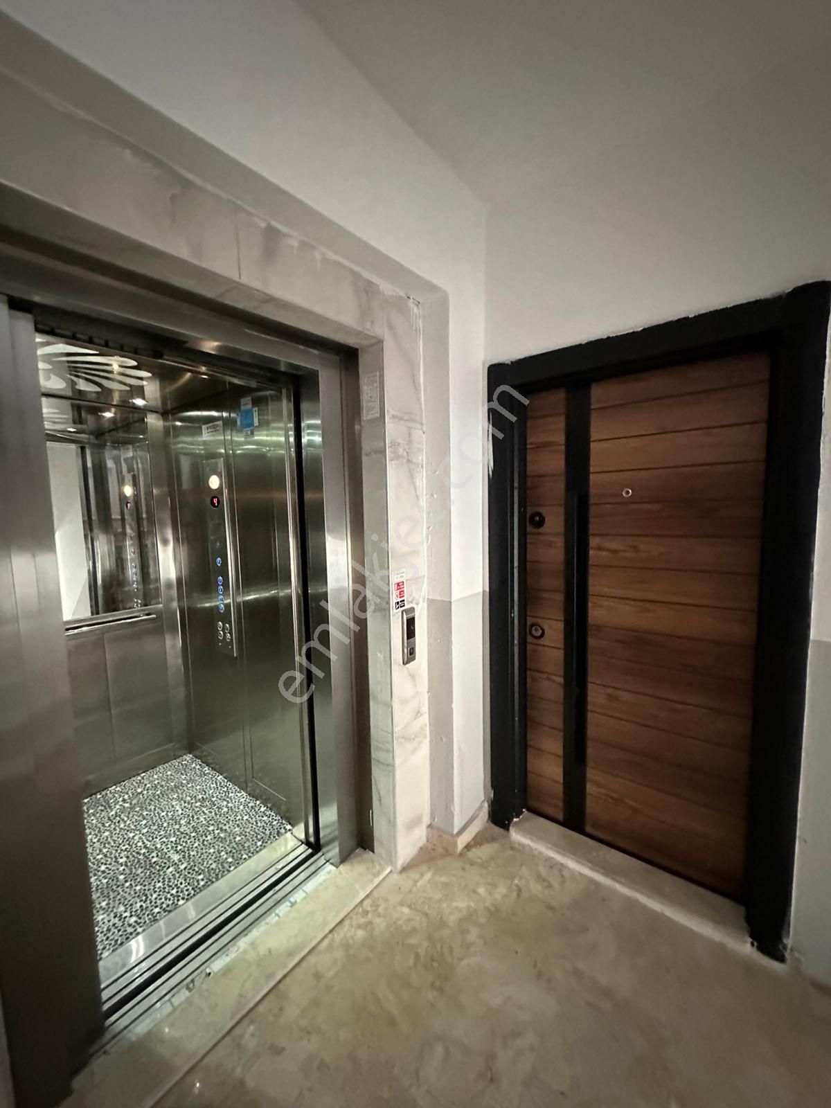 Varsakda Kaçmaz Fiyata Asansörlü 2+1 3.katta Daire - Görsel 8