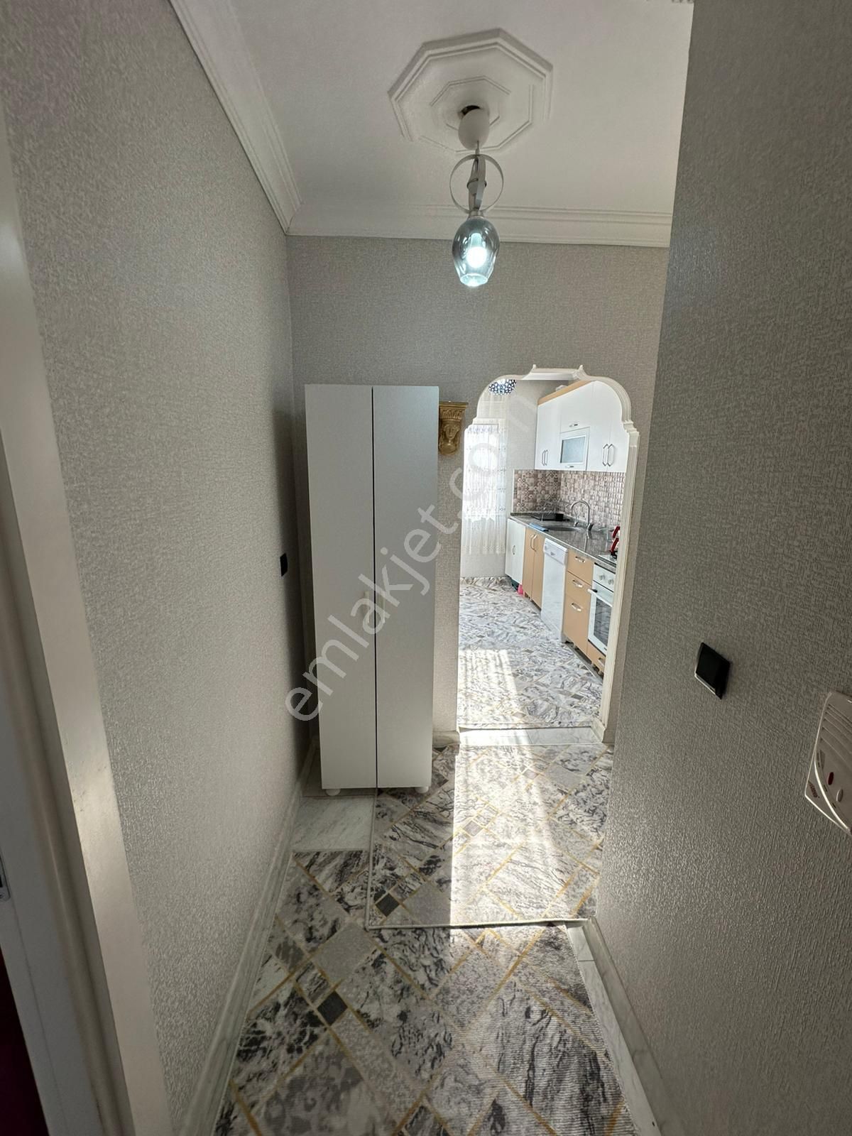 Varsakda Kaçmaz Fiyata Asansörlü 2+1 3.katta Daire - Görsel 14