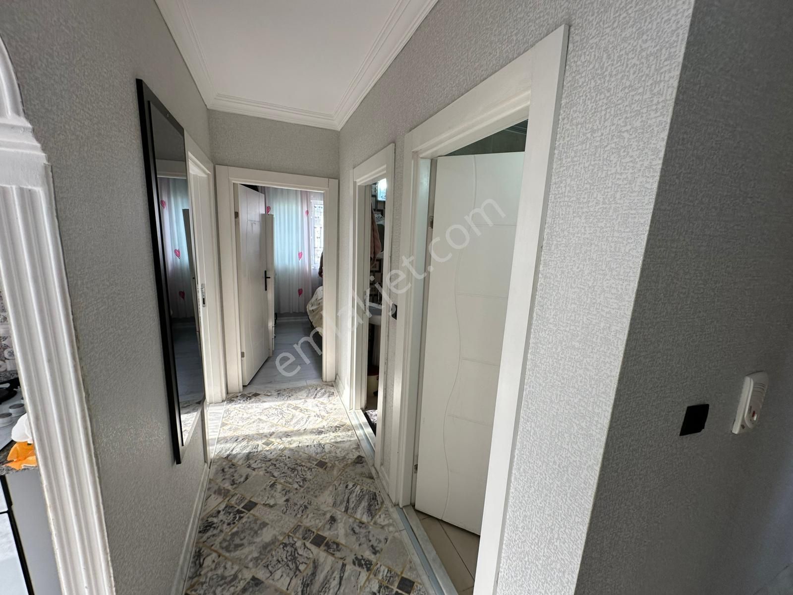 Varsakda Kaçmaz Fiyata Asansörlü 2+1 3.katta Daire - Görsel 6