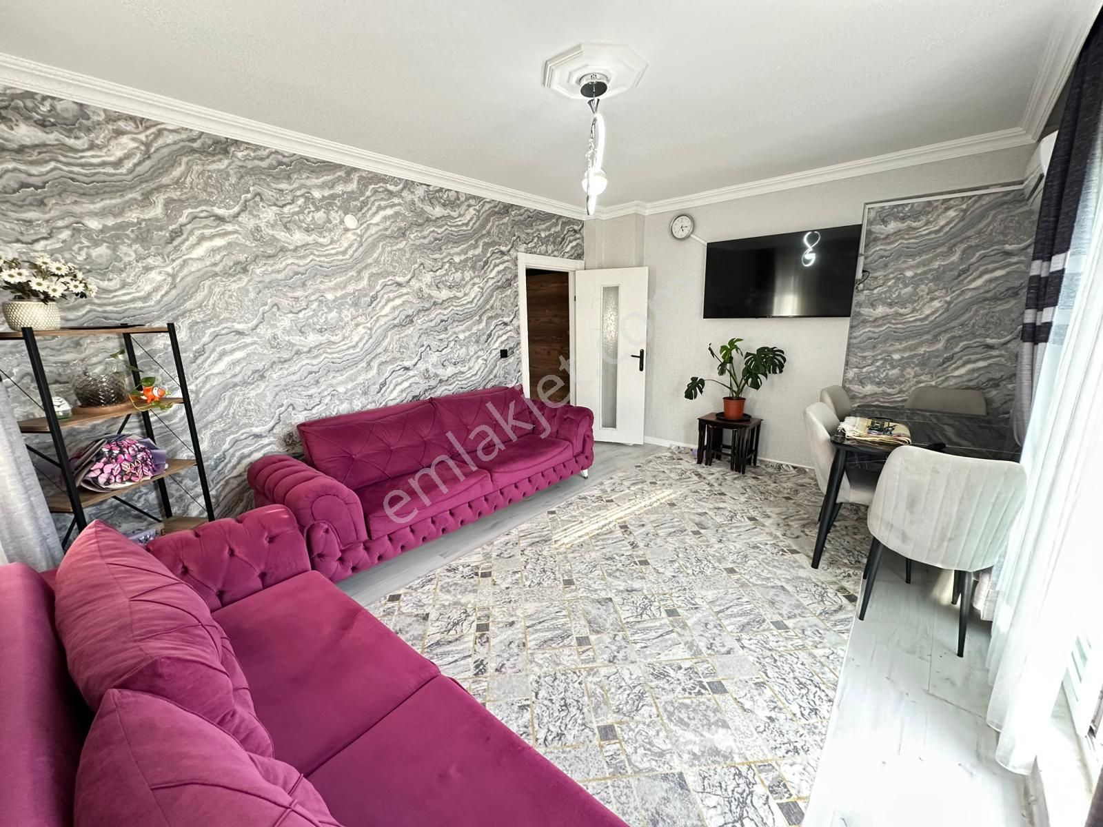 Varsakda Kaçmaz Fiyata Asansörlü 2+1 3.katta Daire - Görsel 9